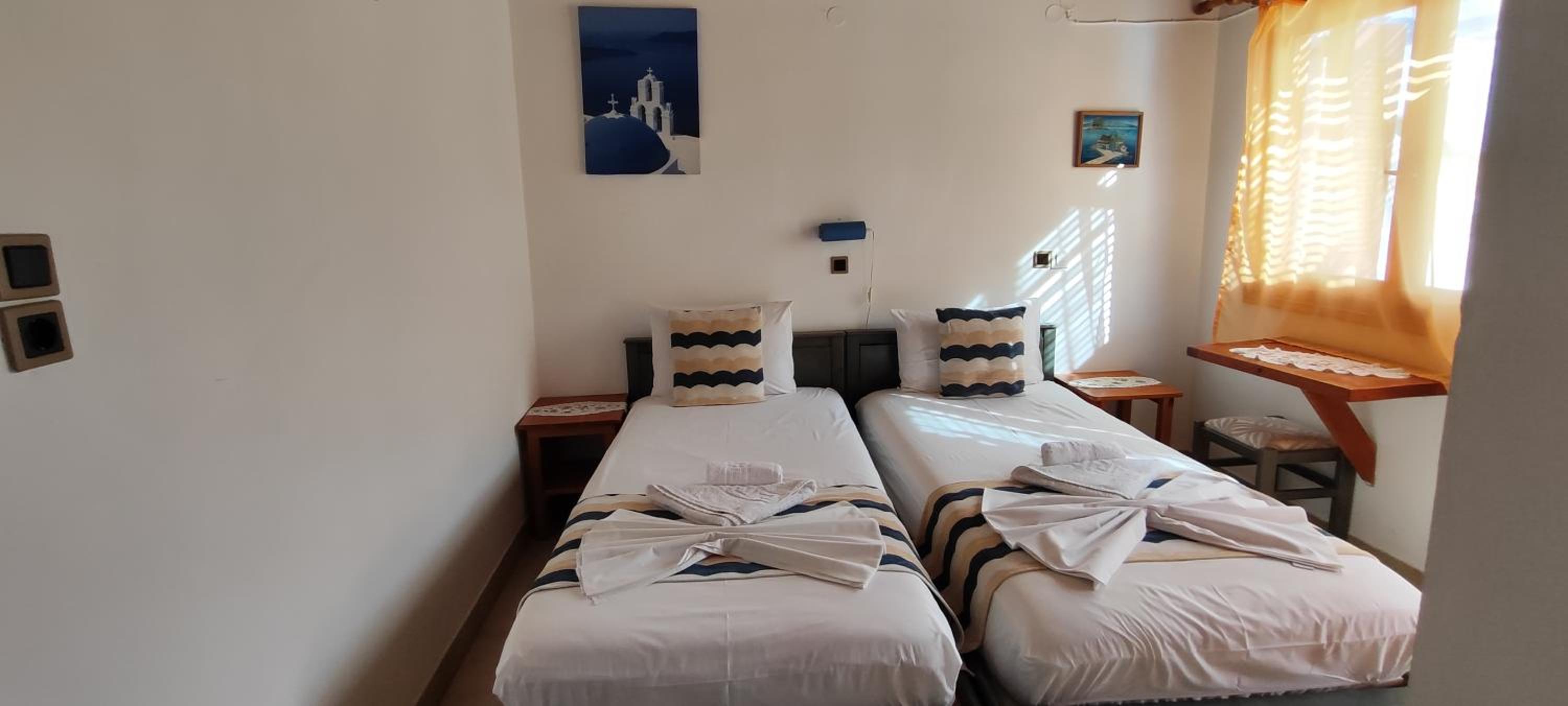 Deluxe Double Room with Balcony - Photo 1