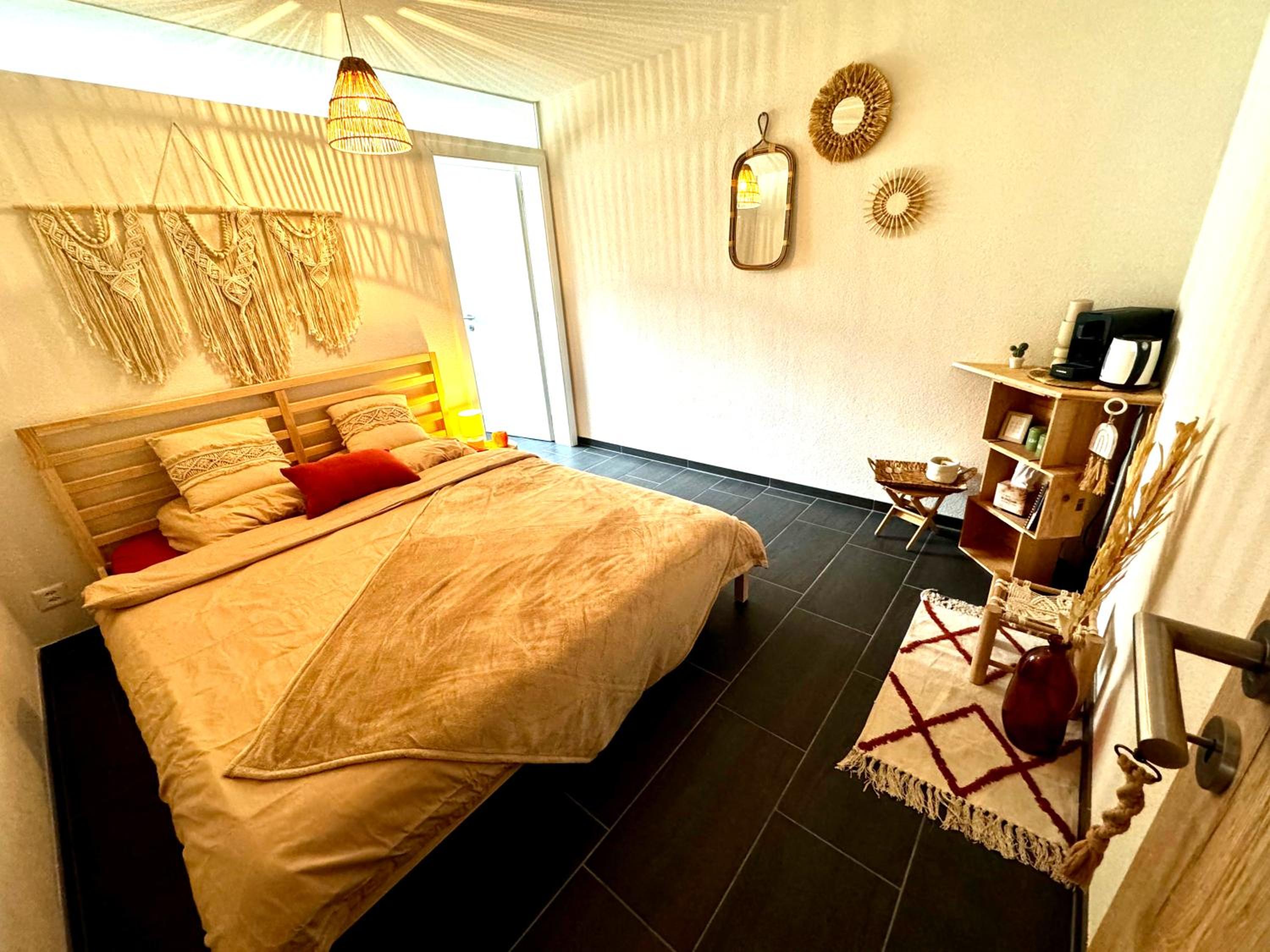 Double Room with Private Bathroom photo 1