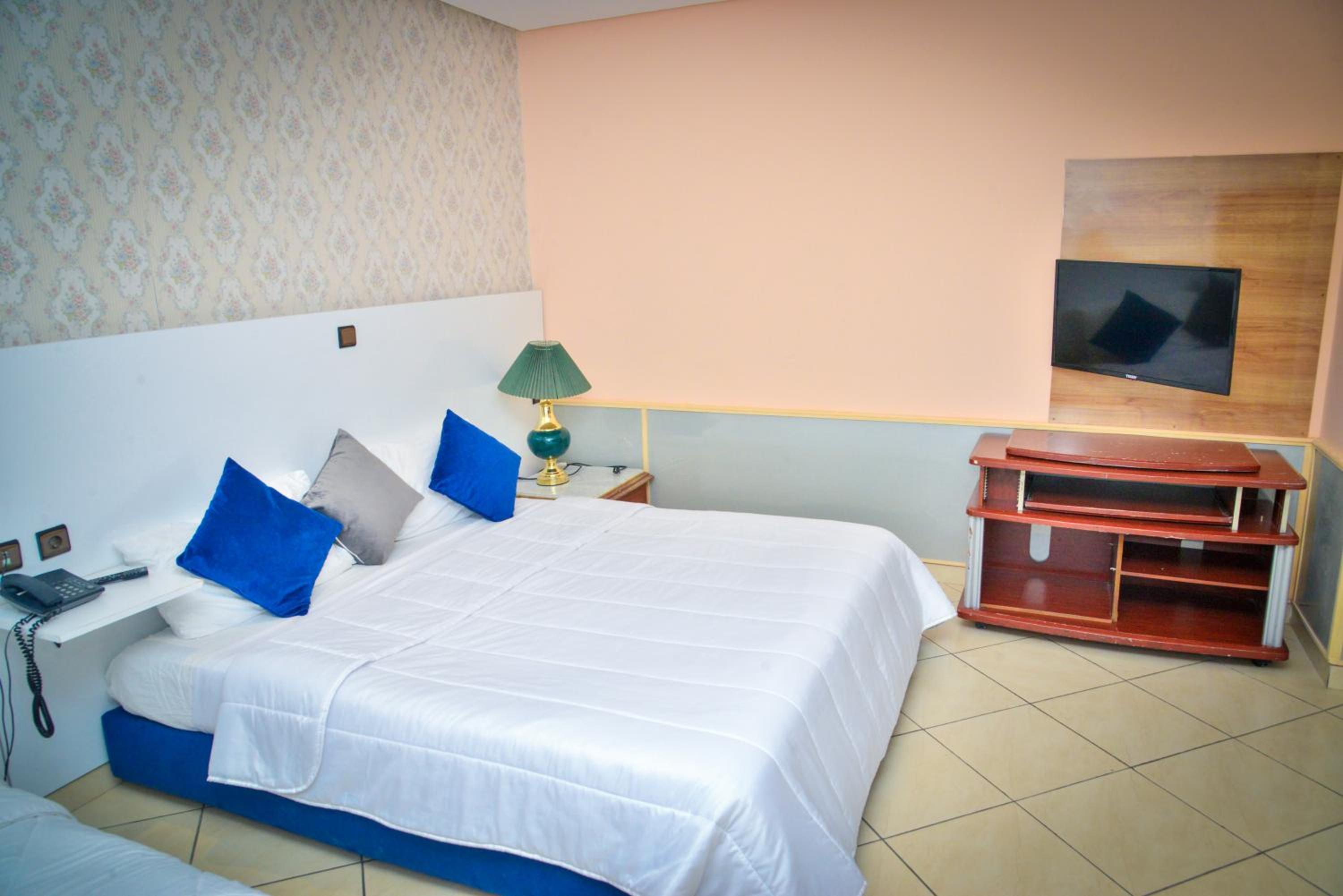 Junior Suite with Balcony
