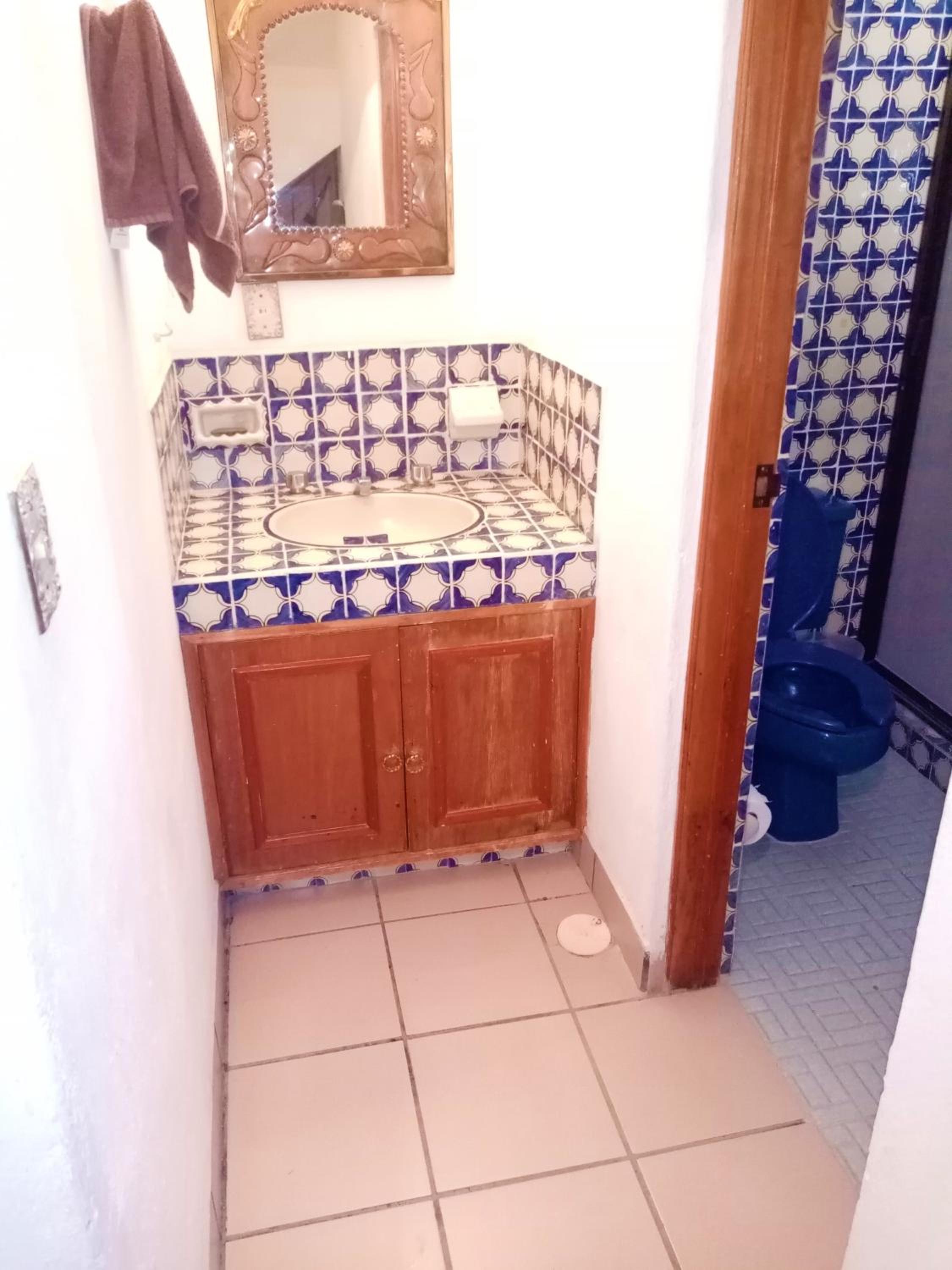 Four-Bedroom House photo 2