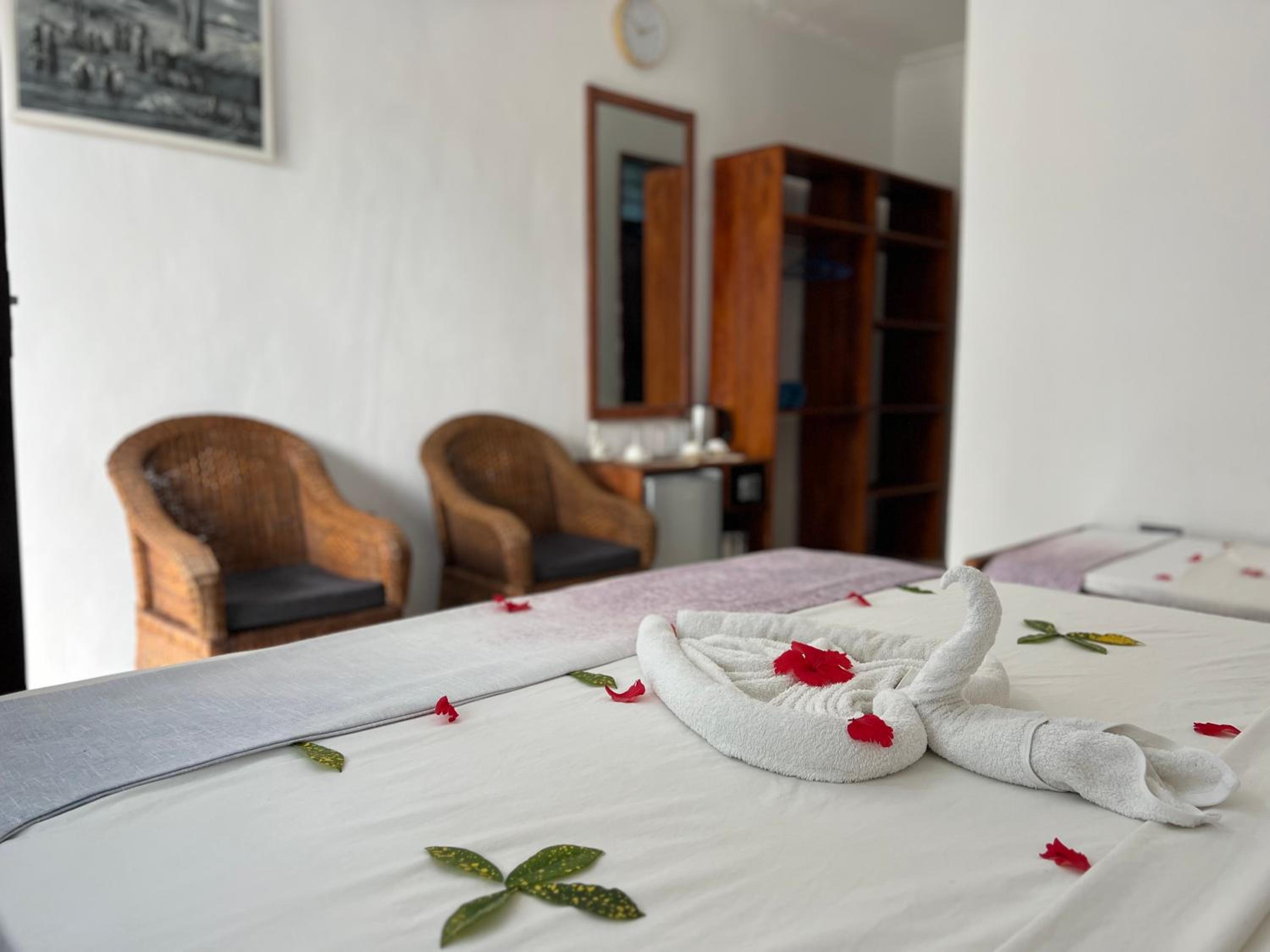Deluxe Triple Room with Sea View