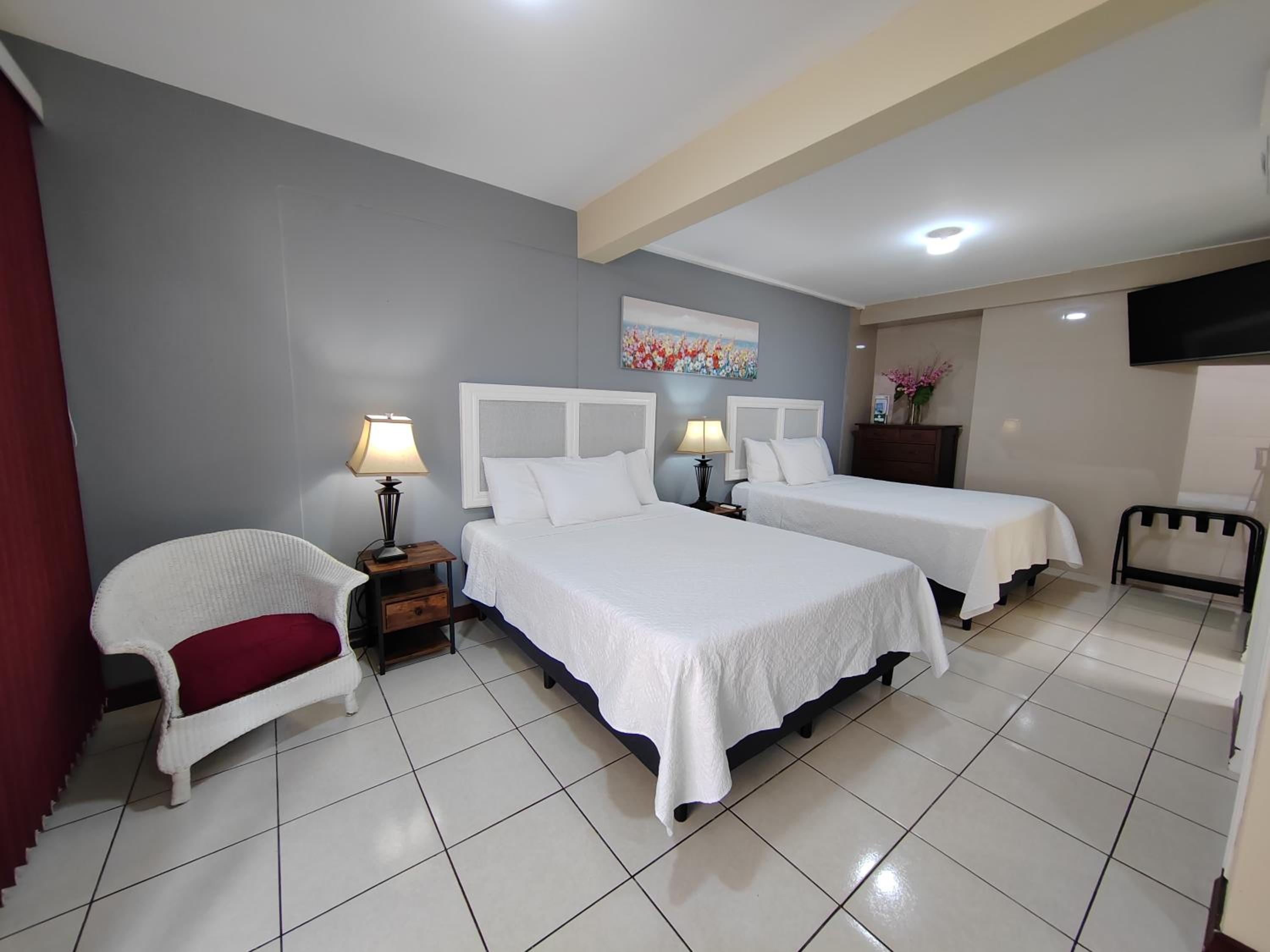 Superior Double Room with Two Double Beds photo 1