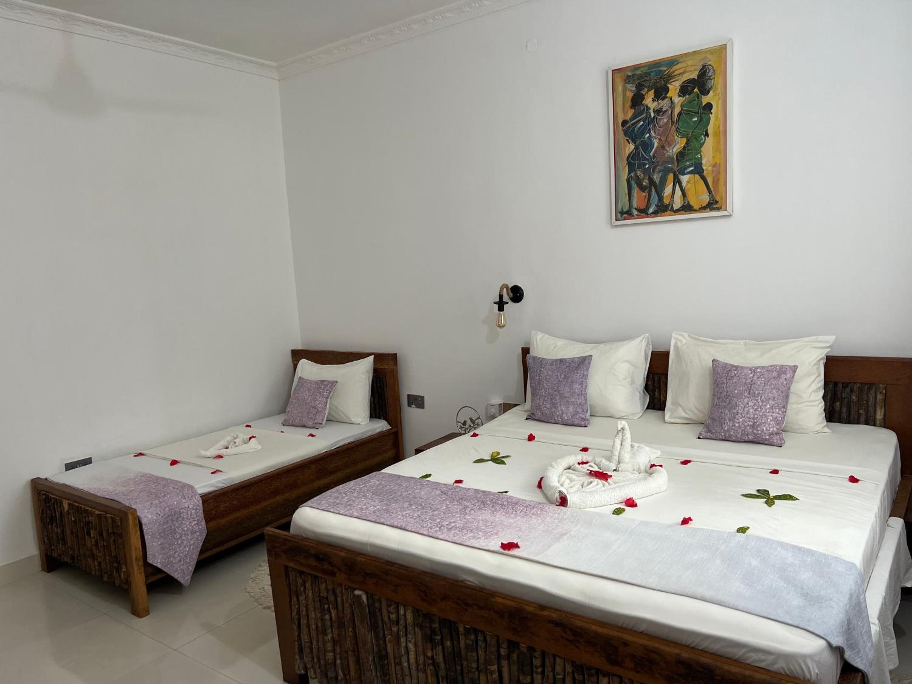 Comfort Triple Room with Shower photo 1