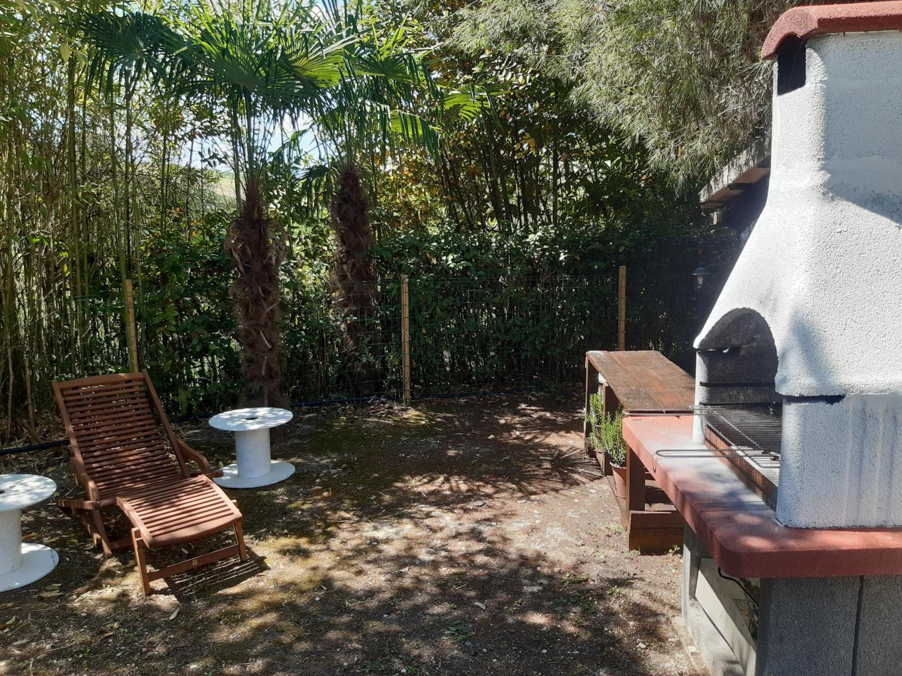 Three-Bedroom House photo 2
