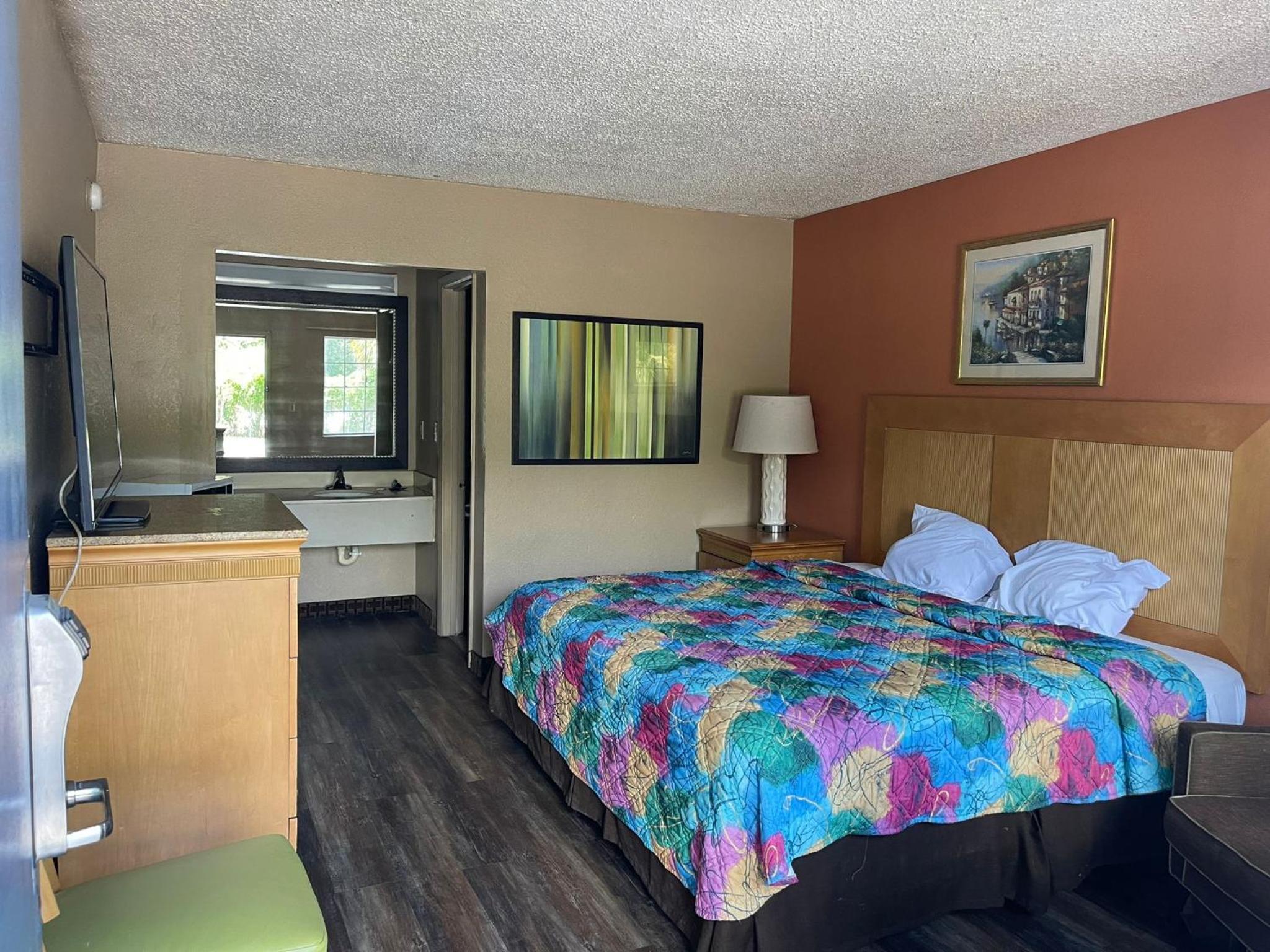 Single Room photo 1