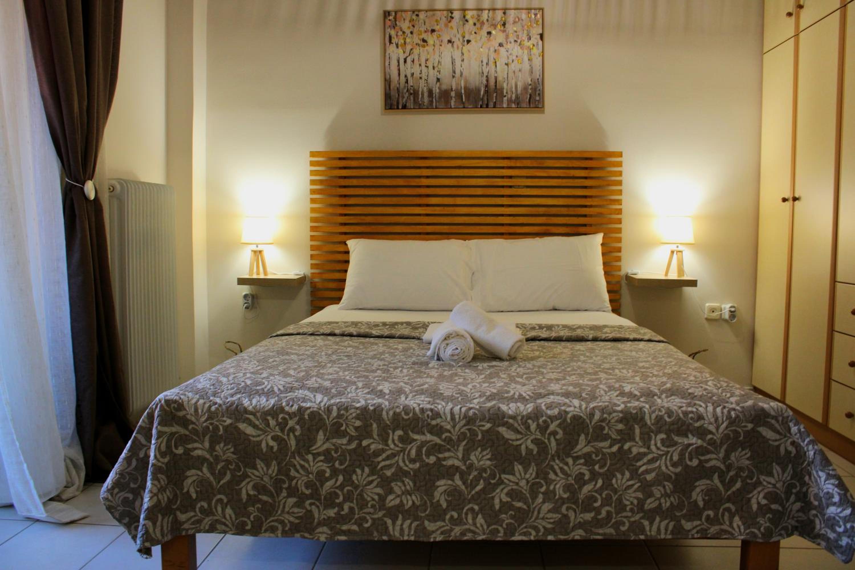 One-Bedroom Apartment with Balcony