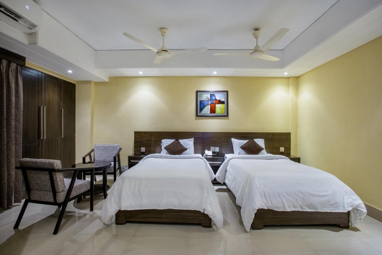 Deluxe Twin Room