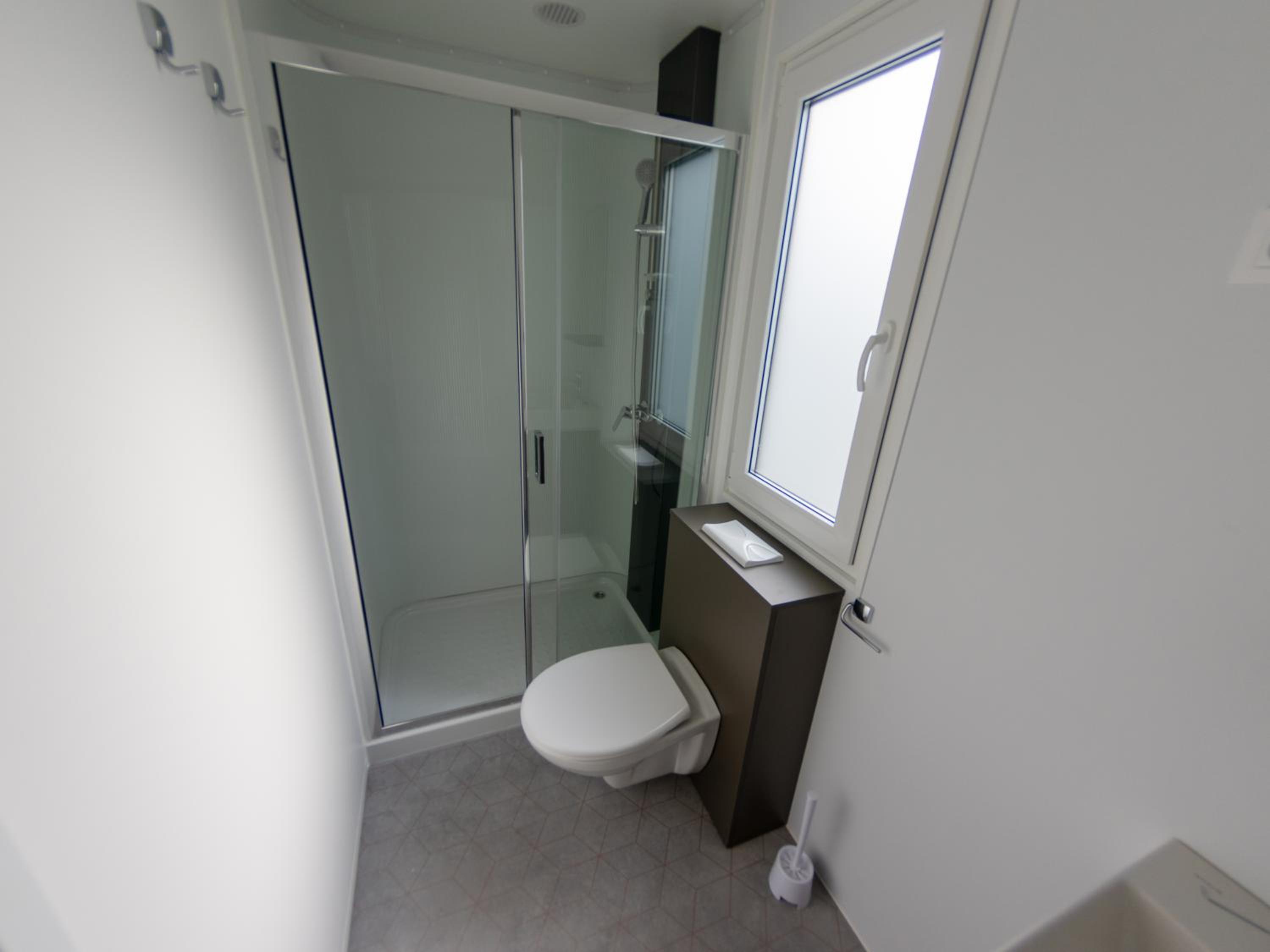 Deluxe Bungalow with Sea View - Photo 13