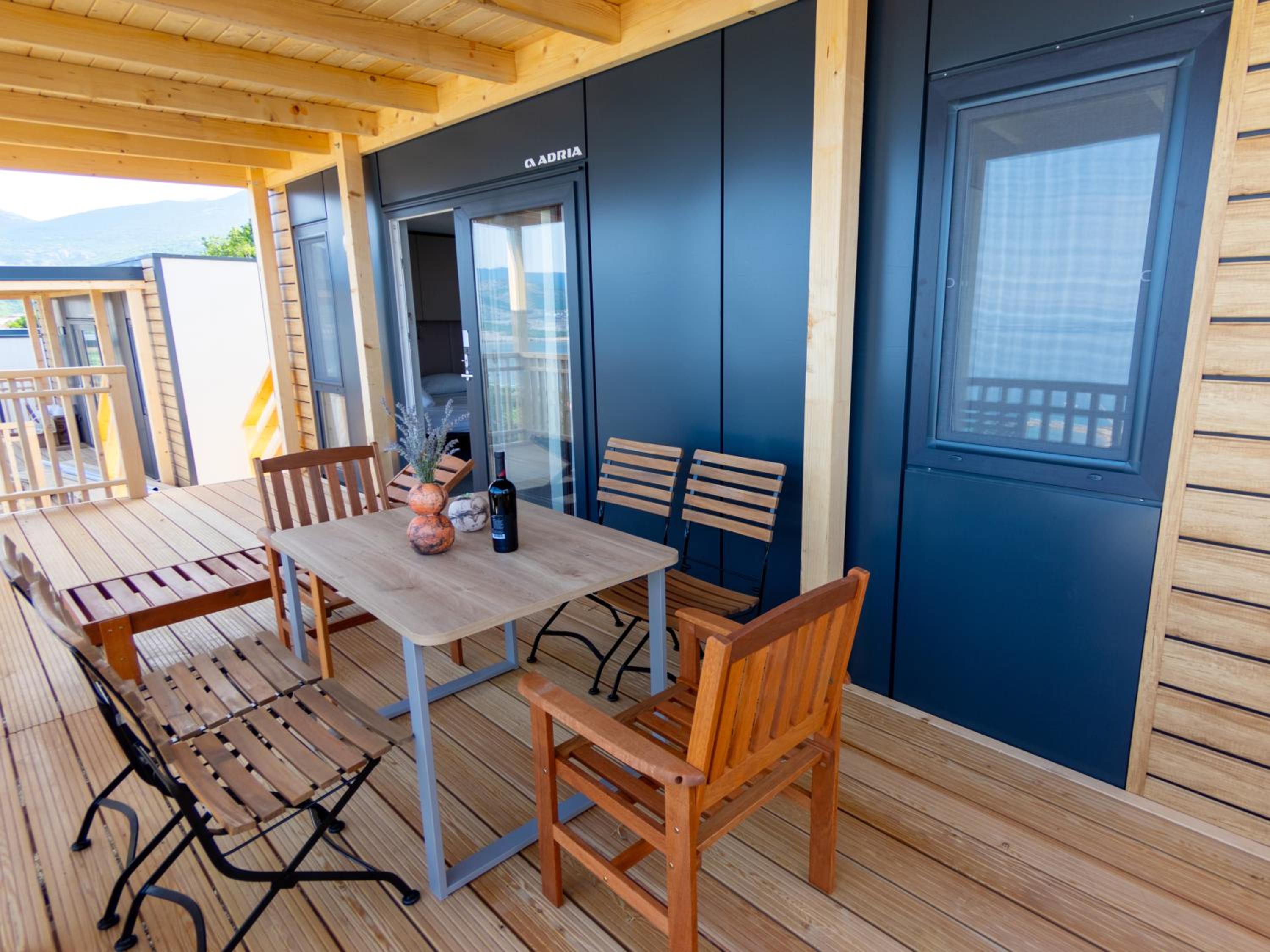 Deluxe Bungalow with Sea View - Photo 5