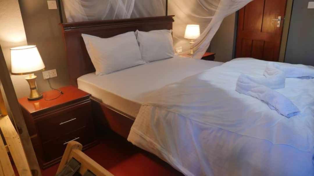 Large Single Room photo 3