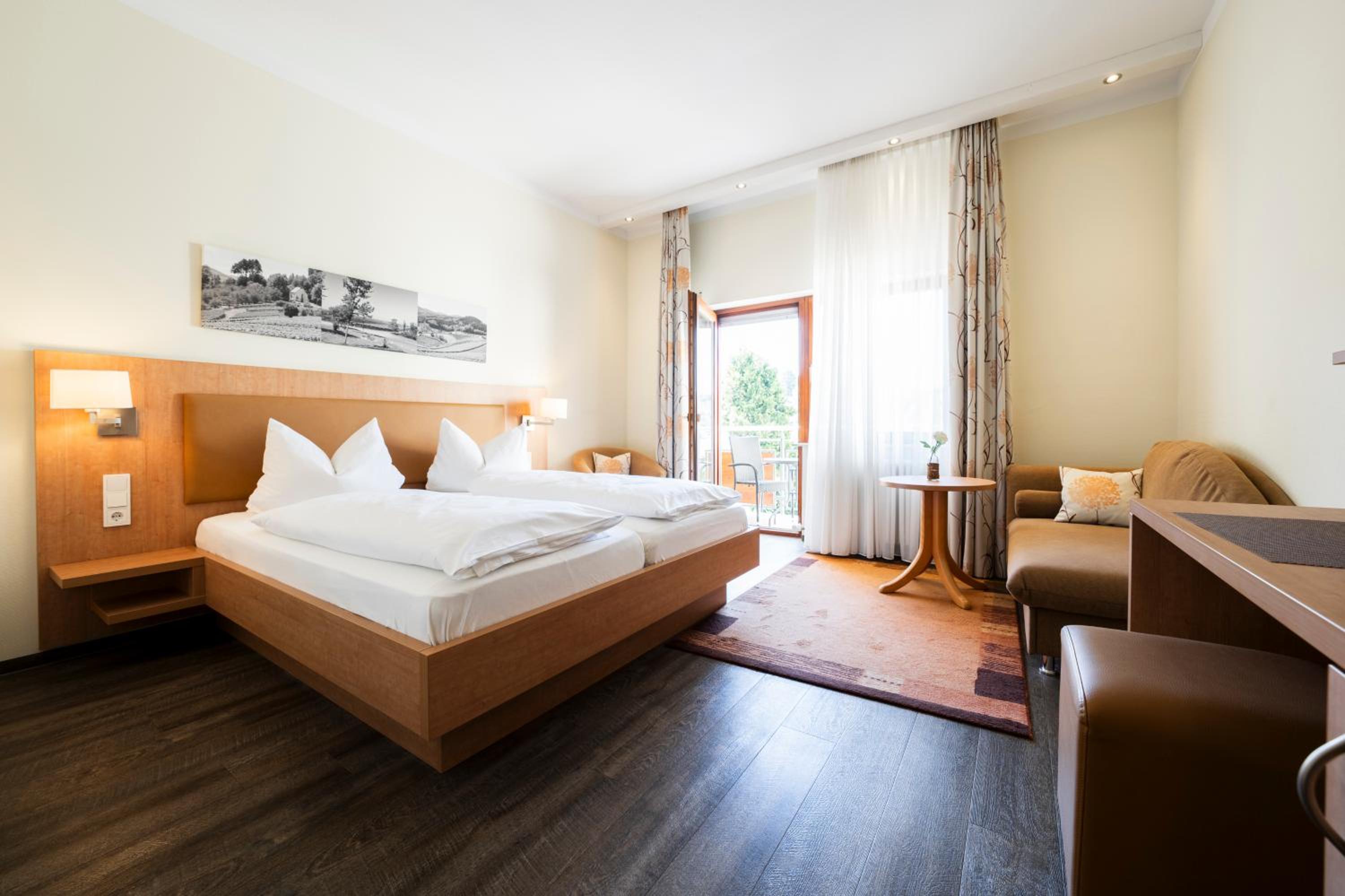Double Room with Balcony photo 1