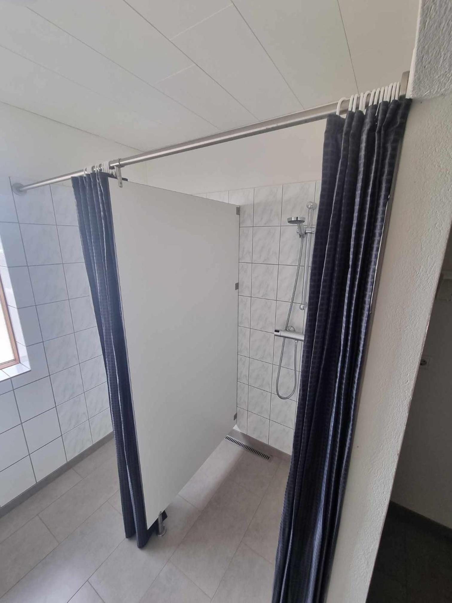 Standard Twin Room with Mountain View - Photo 8