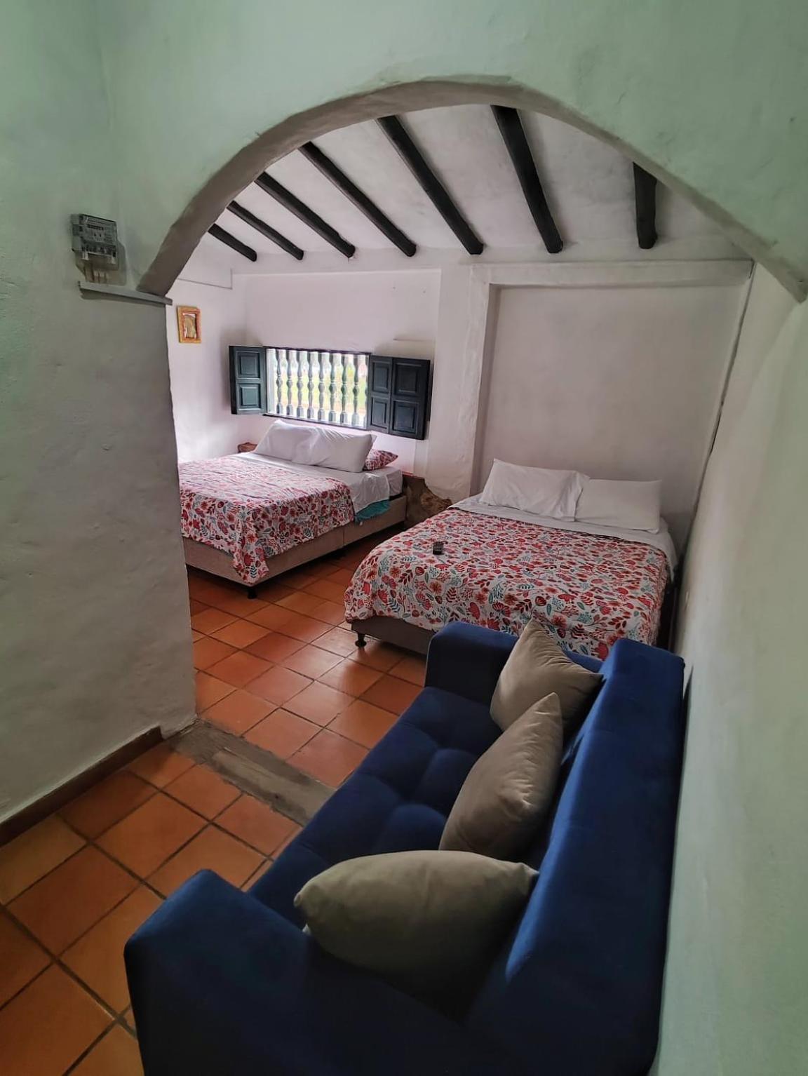 Quadruple Room with Private Bathroom photo 3