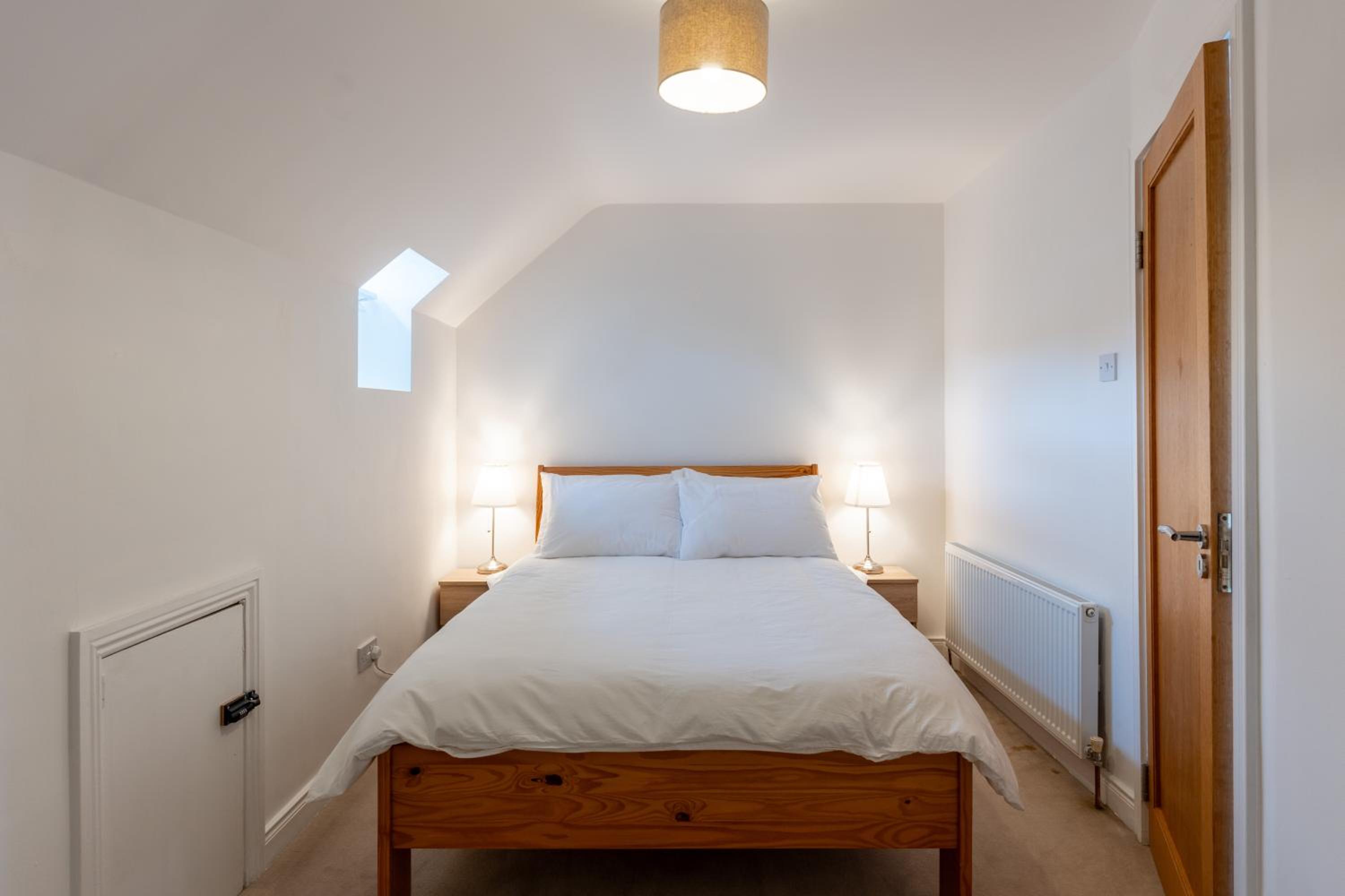 Three-Bedroom House photo 1