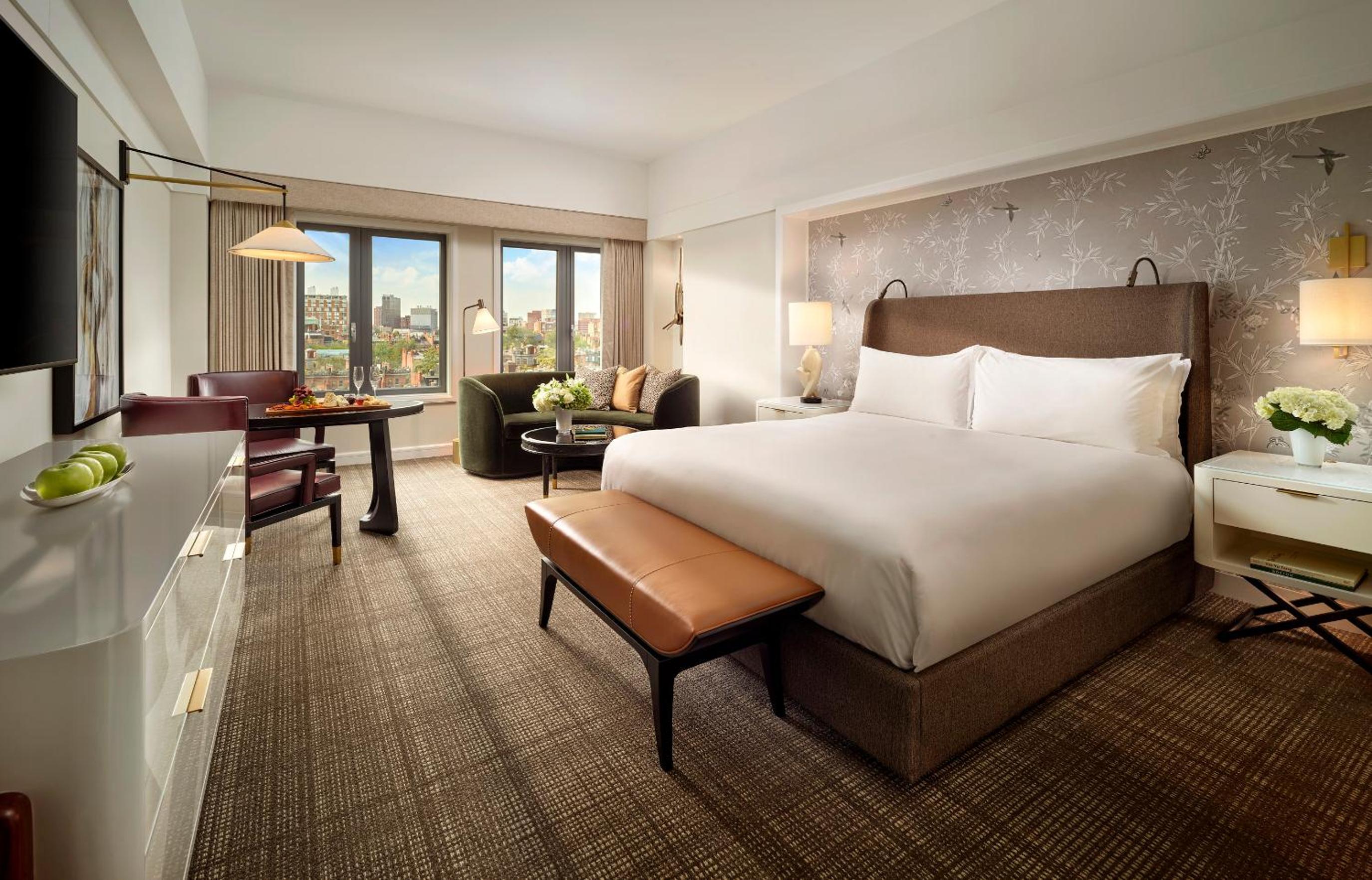 Premier City View King Room