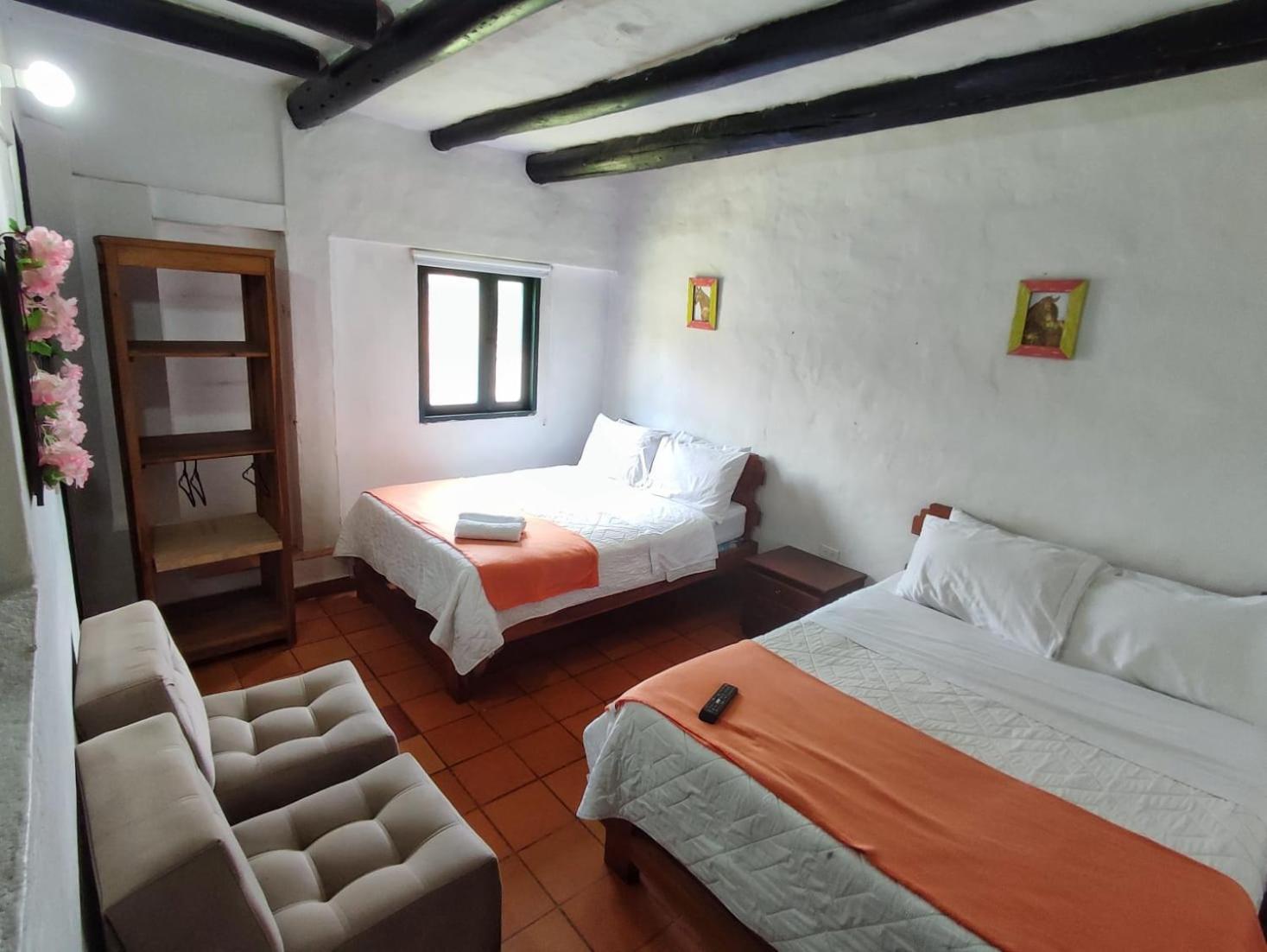 Classic Quadruple Room photo 2