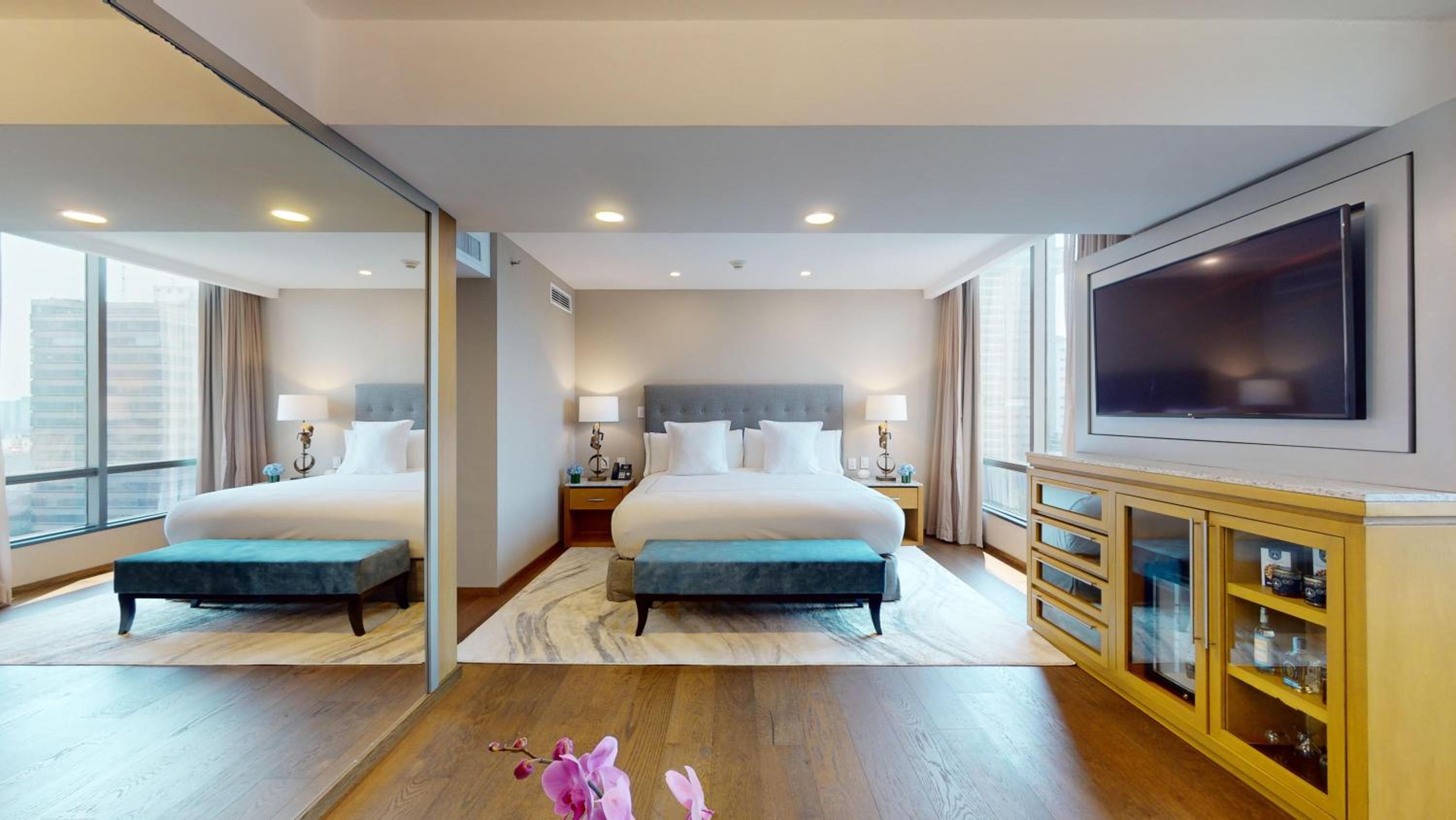 Superior Suite photo 2