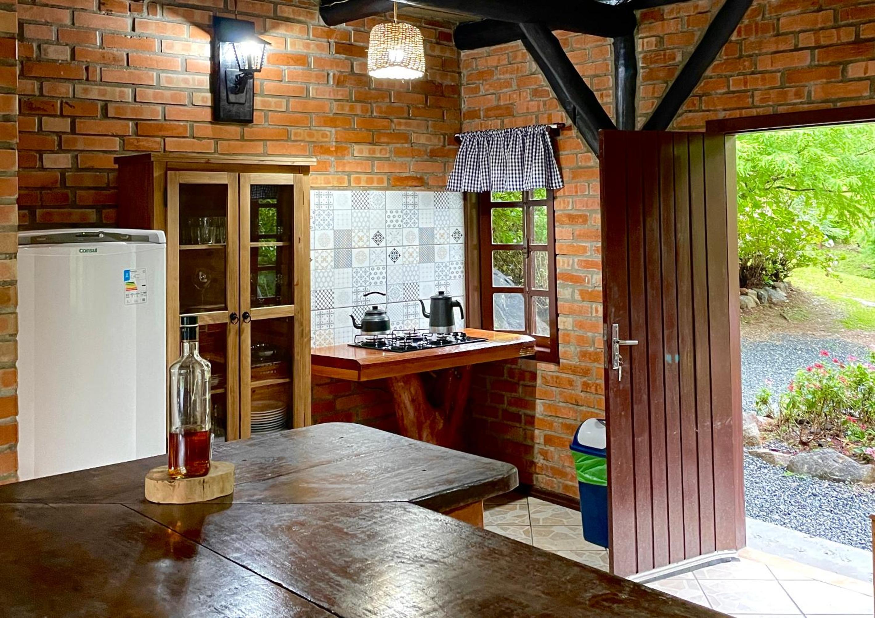 Three-Bedroom House photo 3