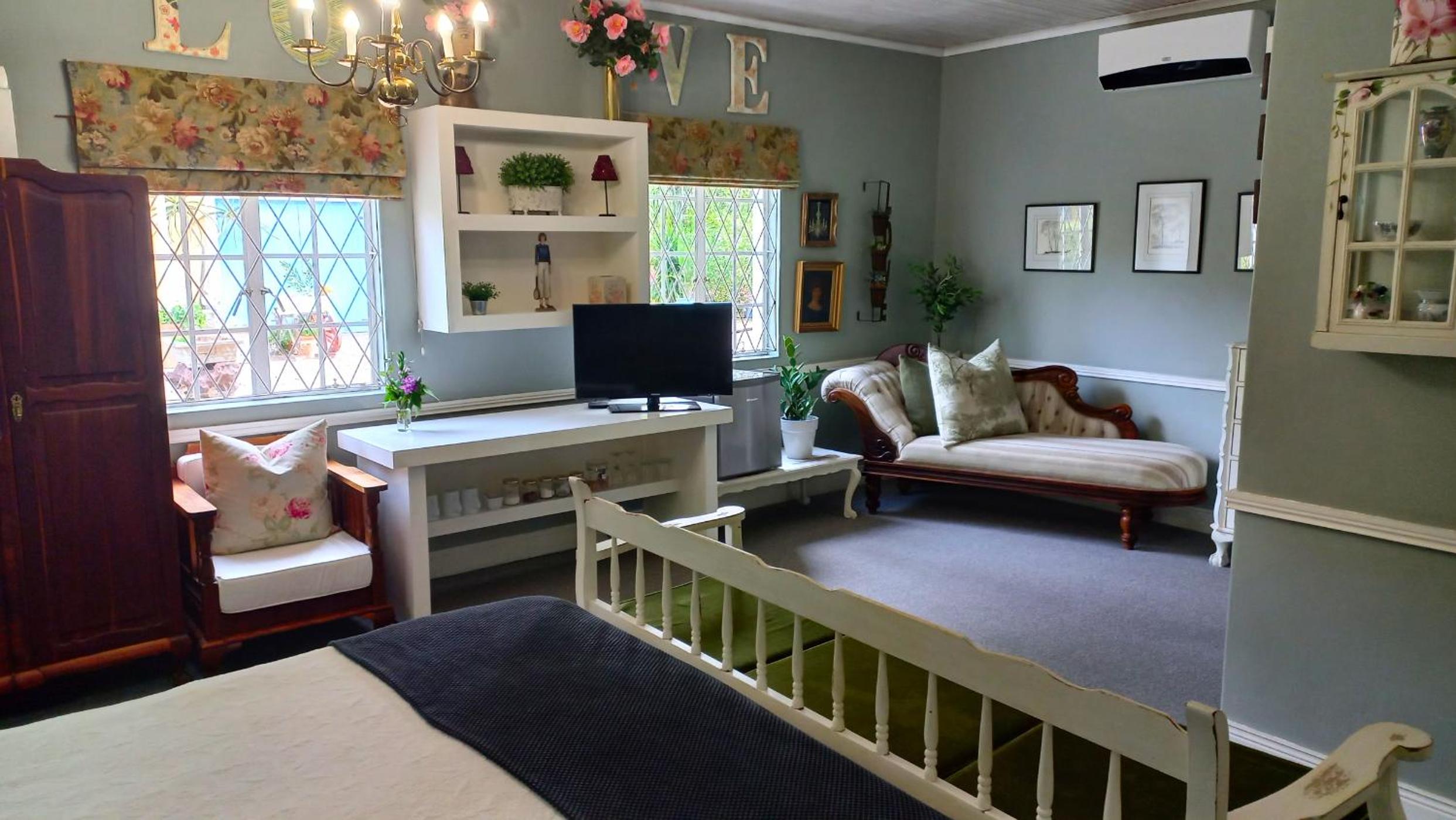 Superior King or Twin Room - Photo 2