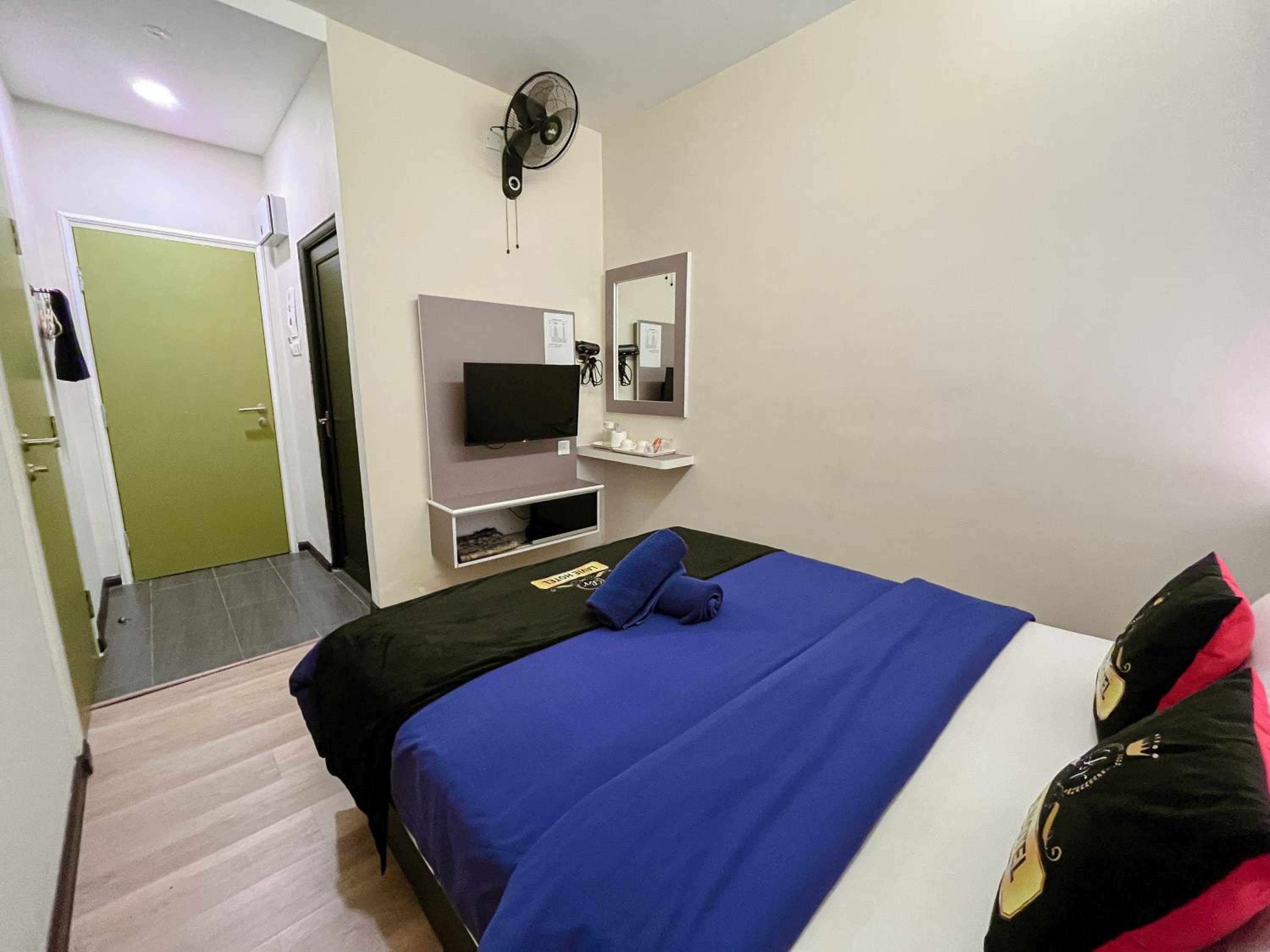 Standard Double Room - Photo 4