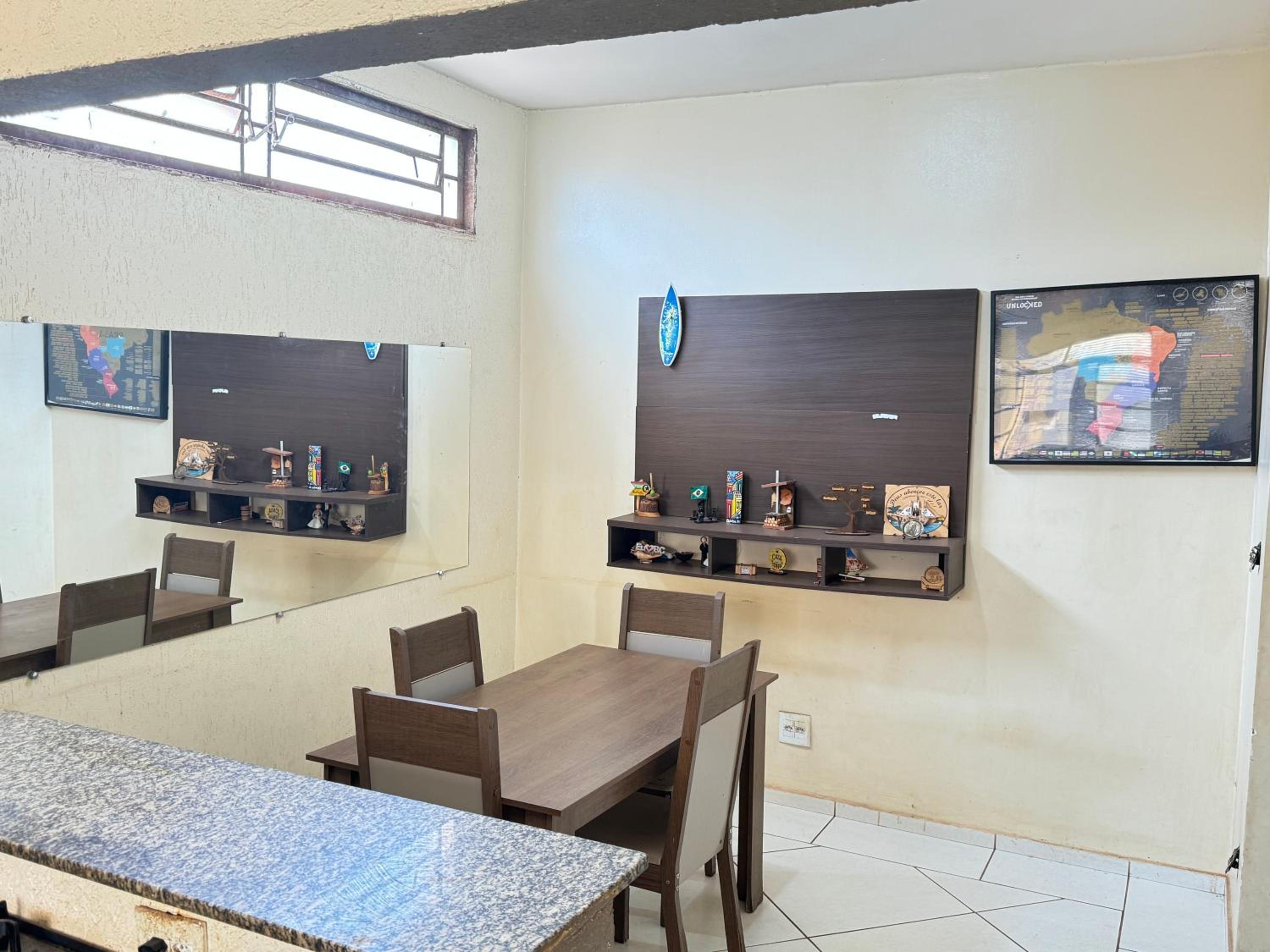 One-Bedroom House photo 2