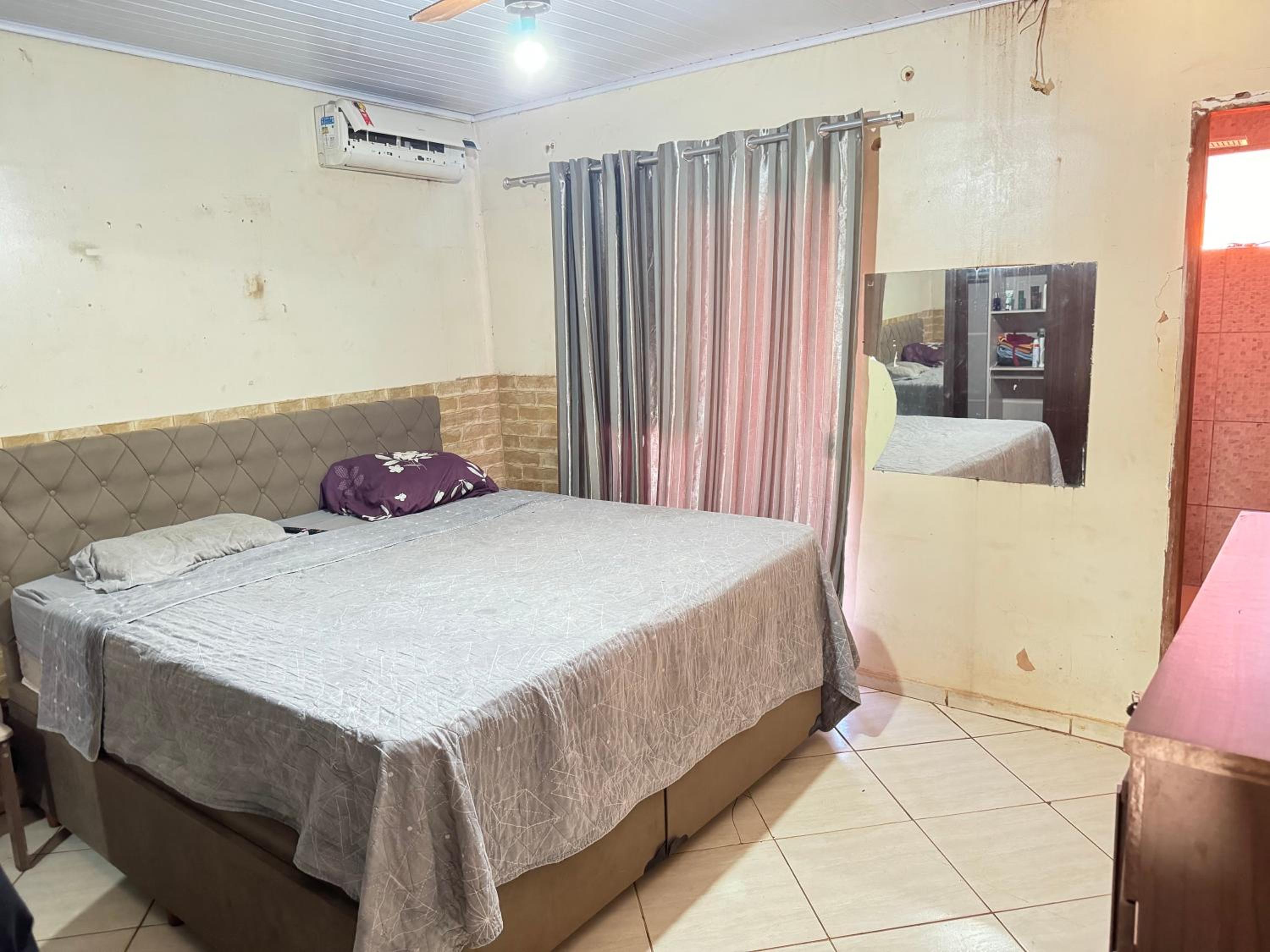 One-Bedroom House photo 1