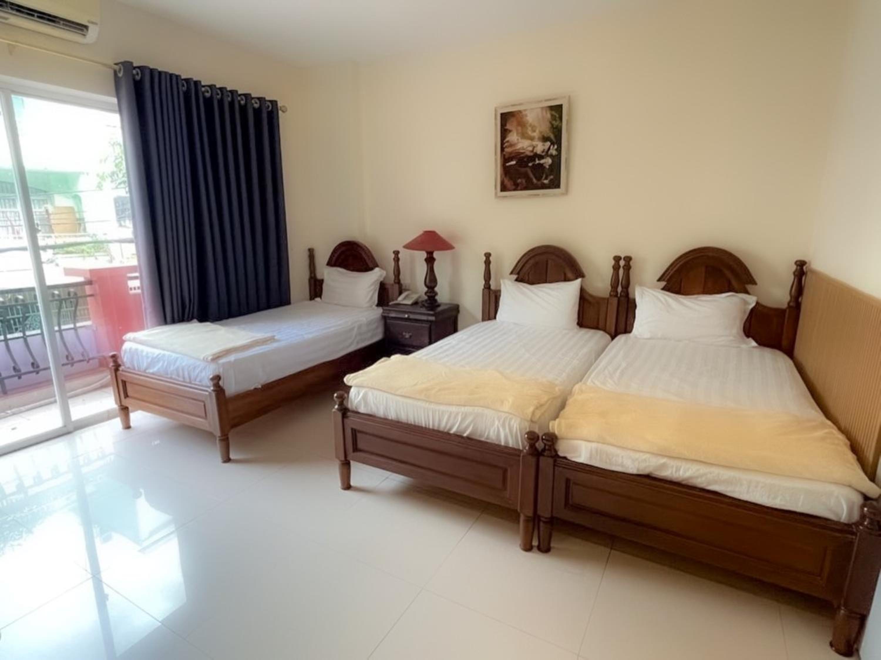 Triple Room With Balcony