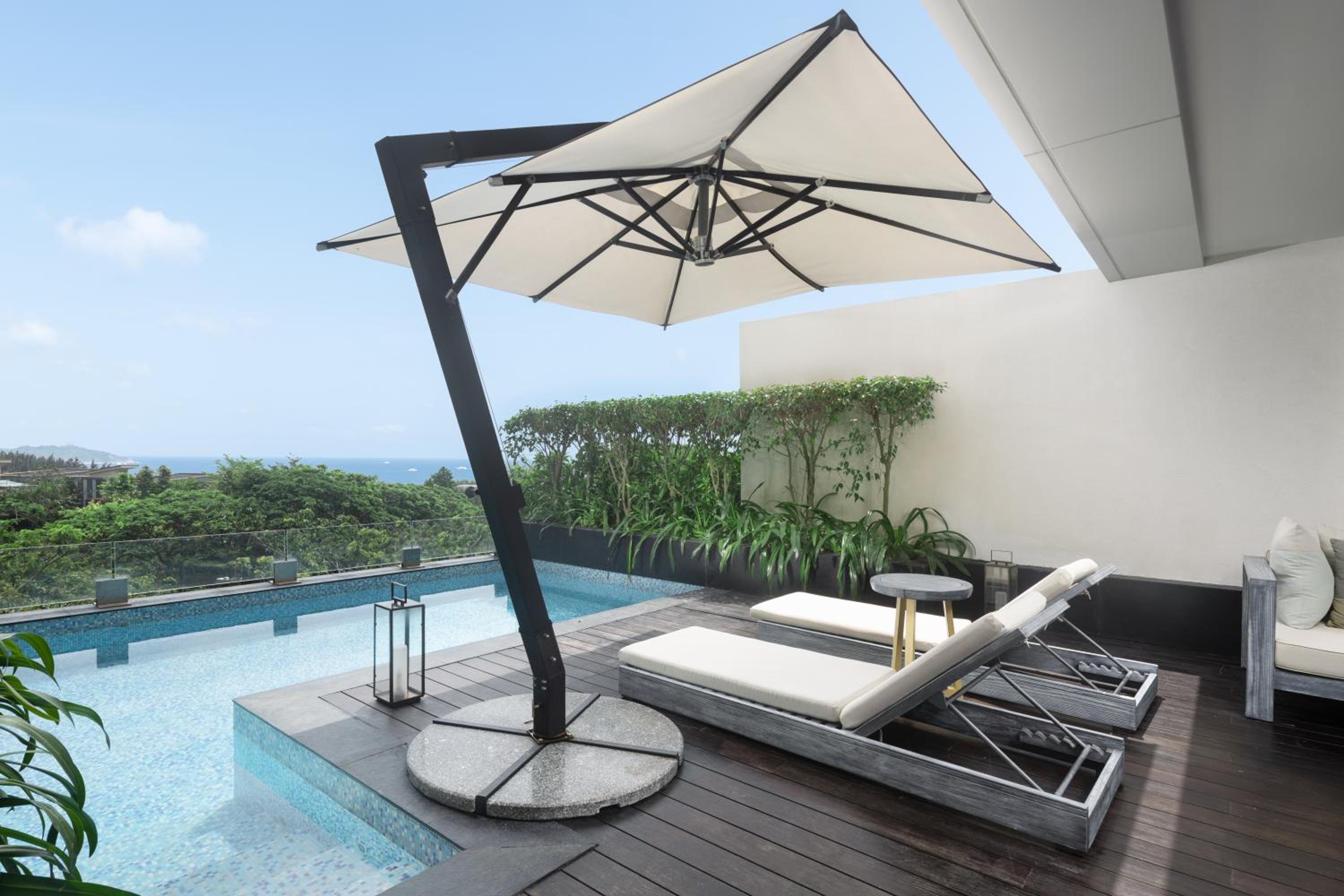 Ocean View Pool Room