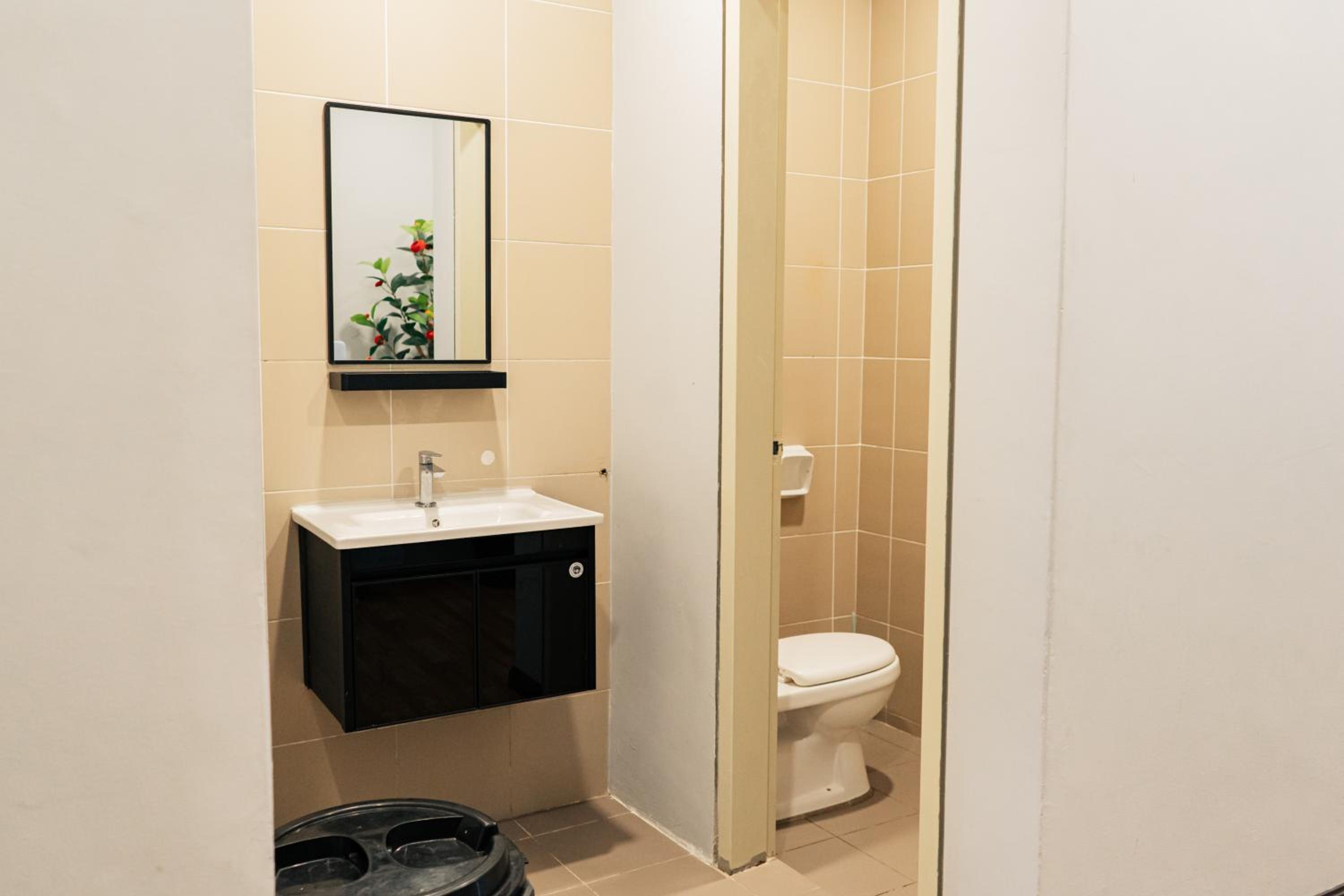 Three-Bedroom Apartment - Photo 13