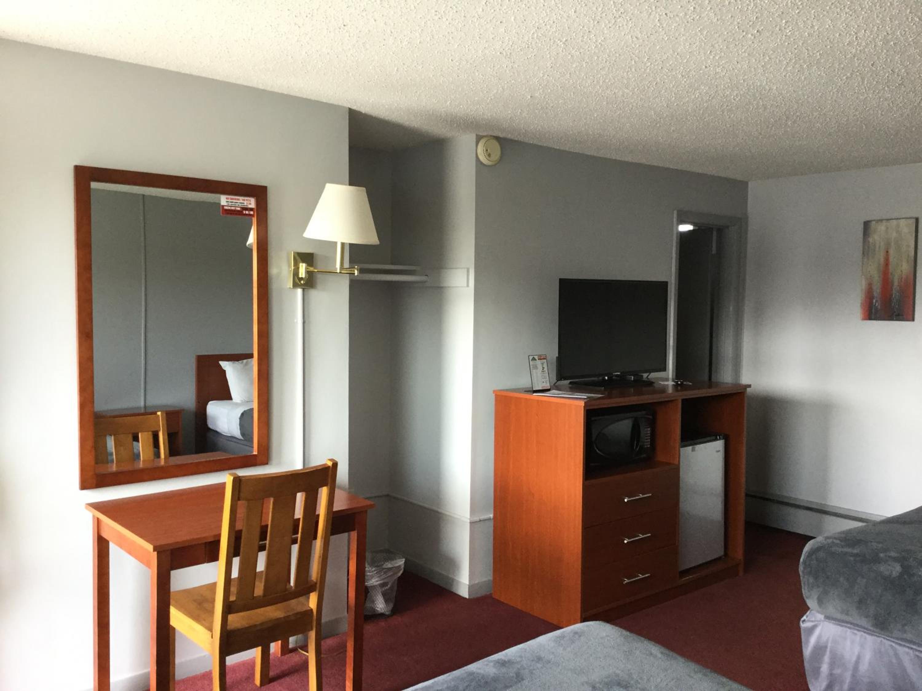 Deluxe Double Or Twin Room photo 3