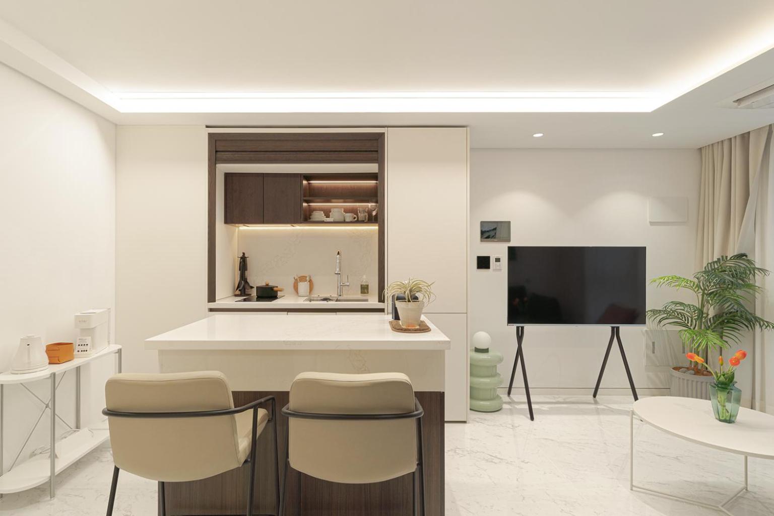 Premier Suite - Photo 14