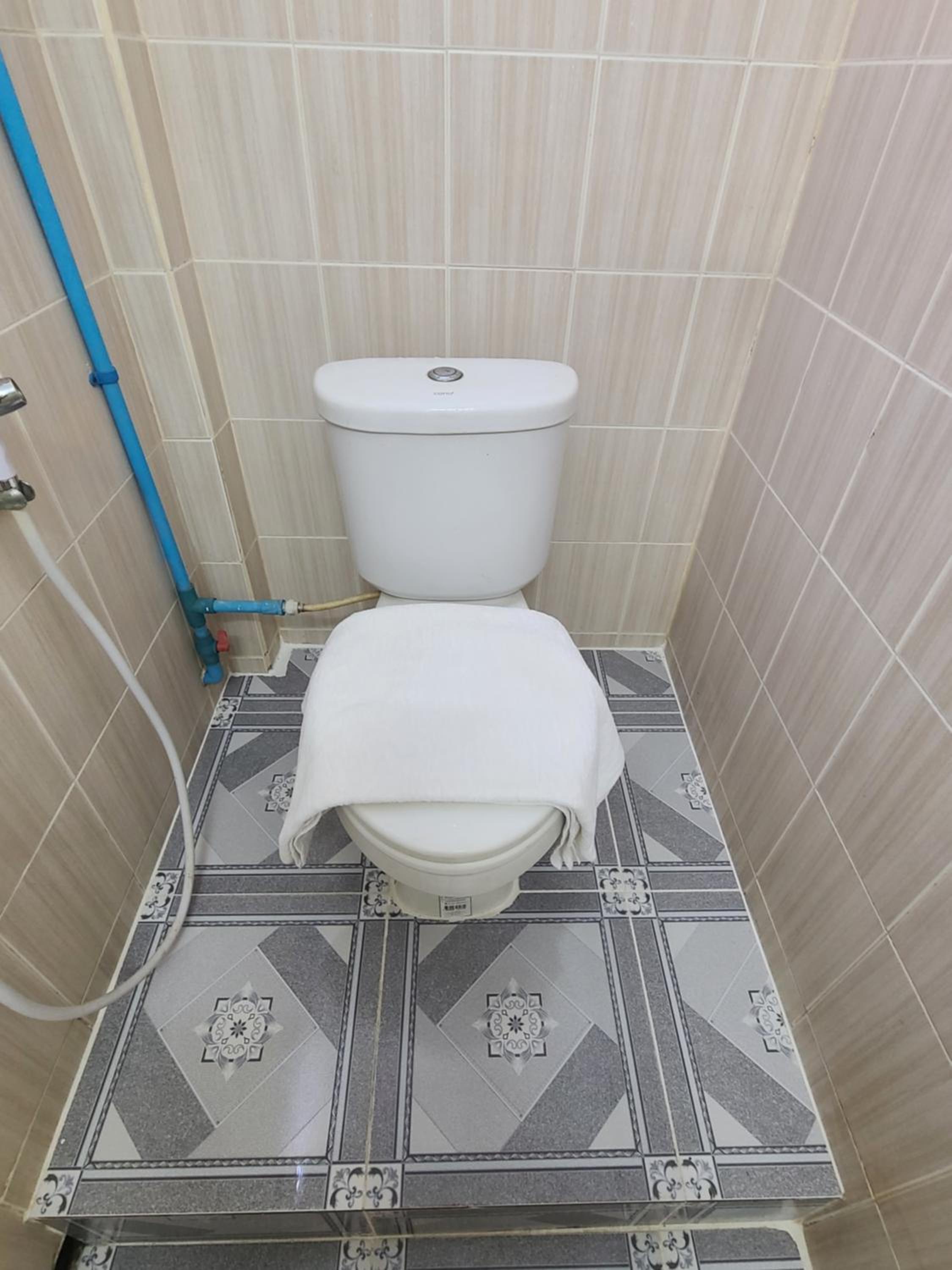 Basic Triple Room photo 3