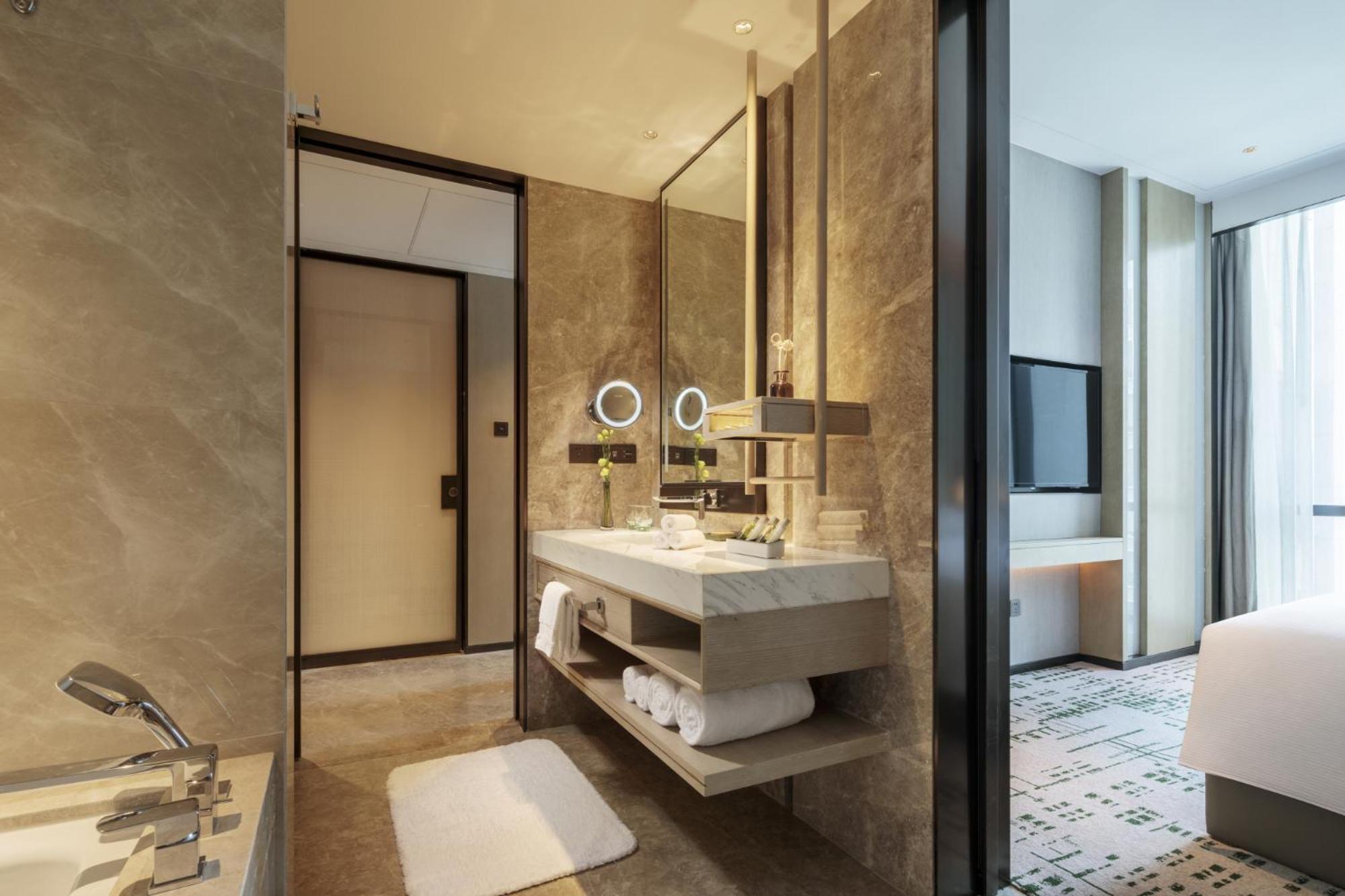 King 1 bedroom Junior Suite
