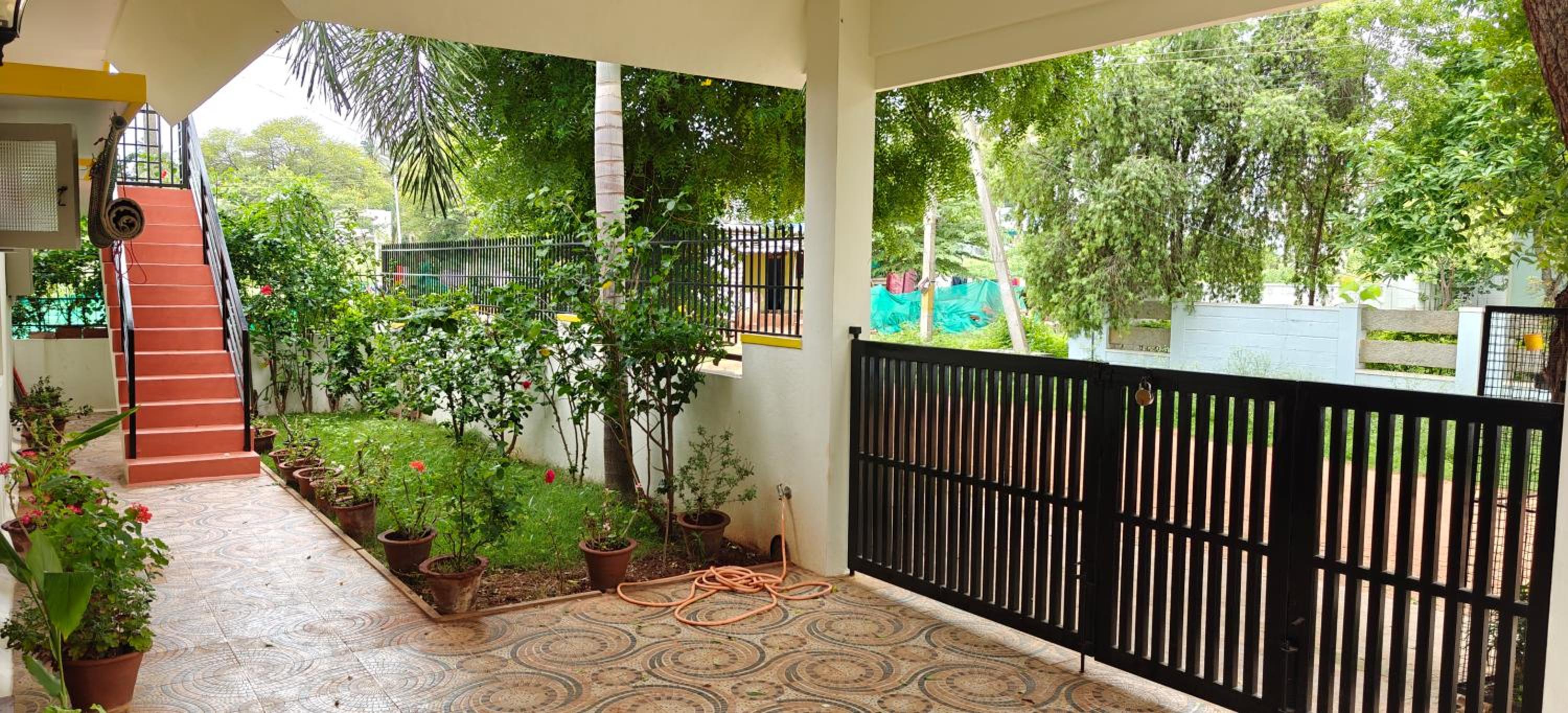 Three-Bedroom Villa photo 2