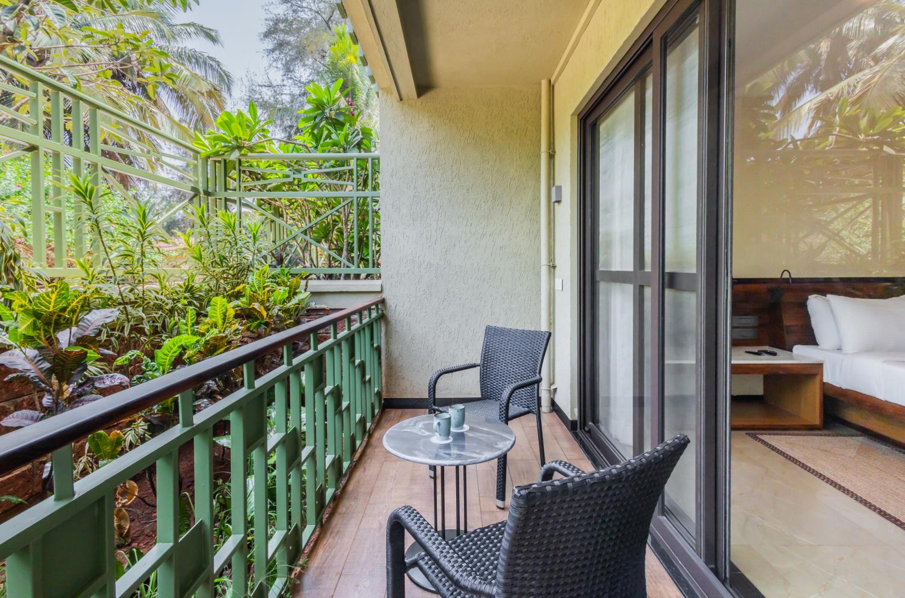 Two Bedroom Villa with Plunge Pool - 15% Food & Soft Beverages discount on A-la-carte (till 30th Sep) - Photo 4