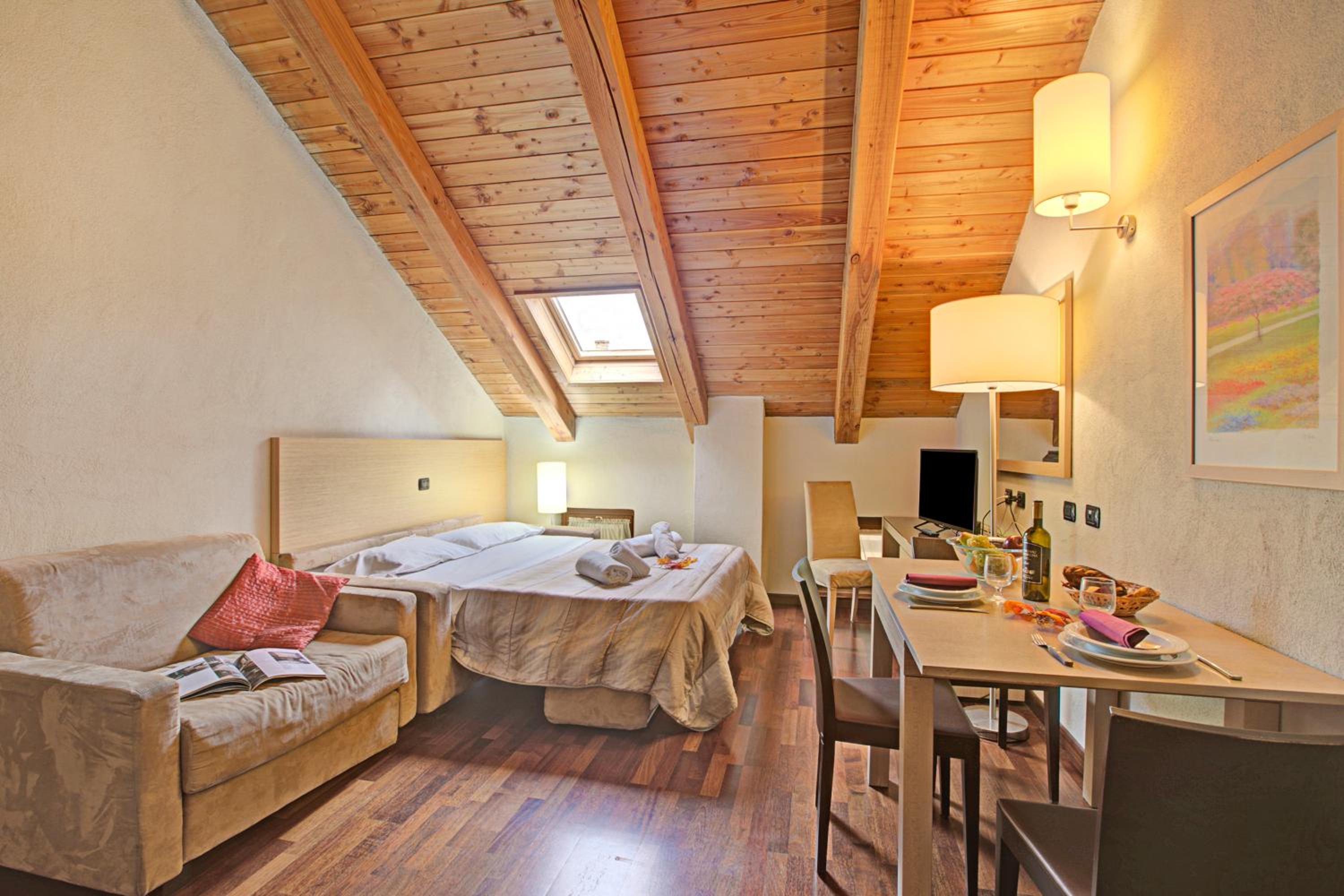 Studio Loft Apartment photo 1