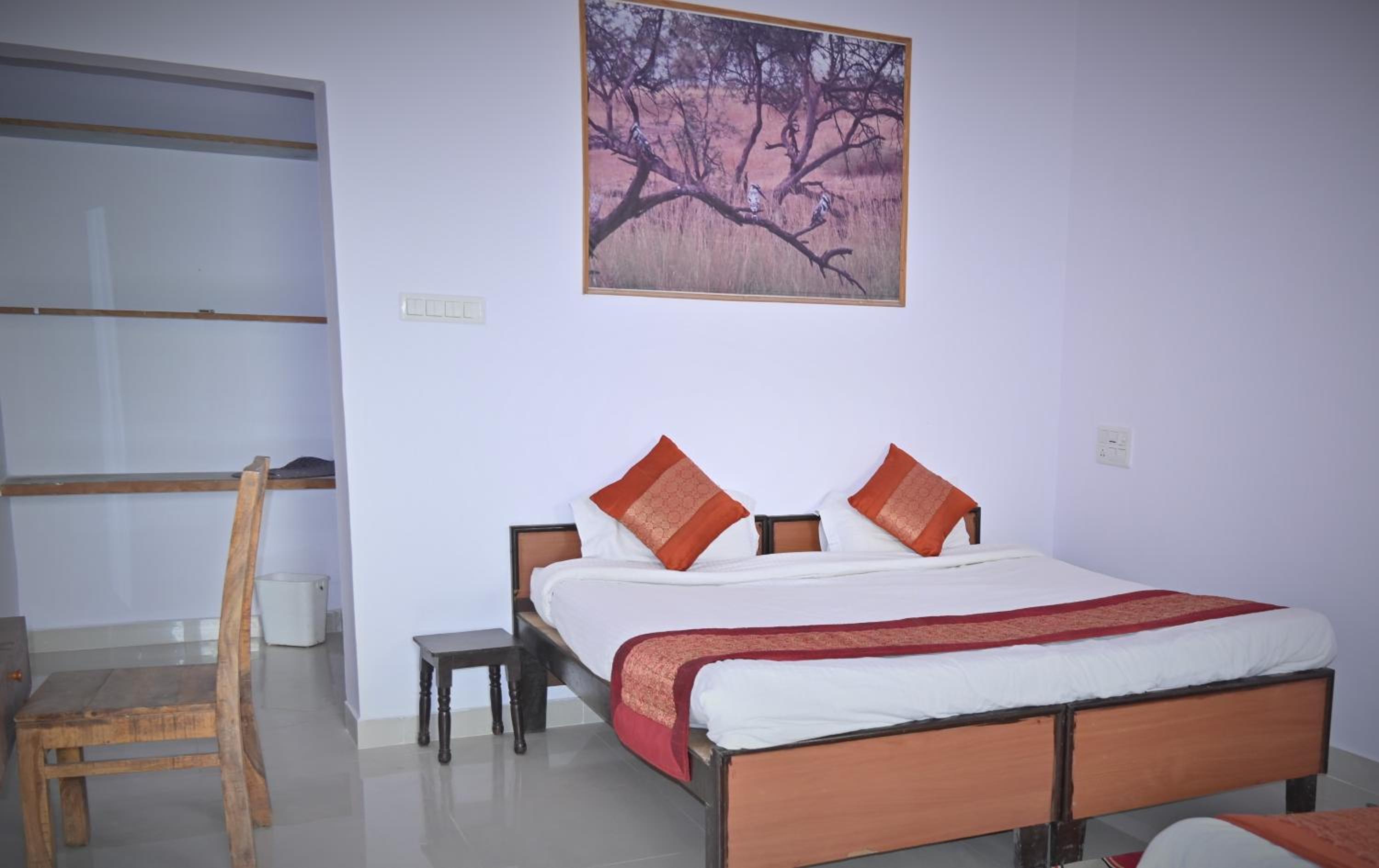 Double Room - Photo 1