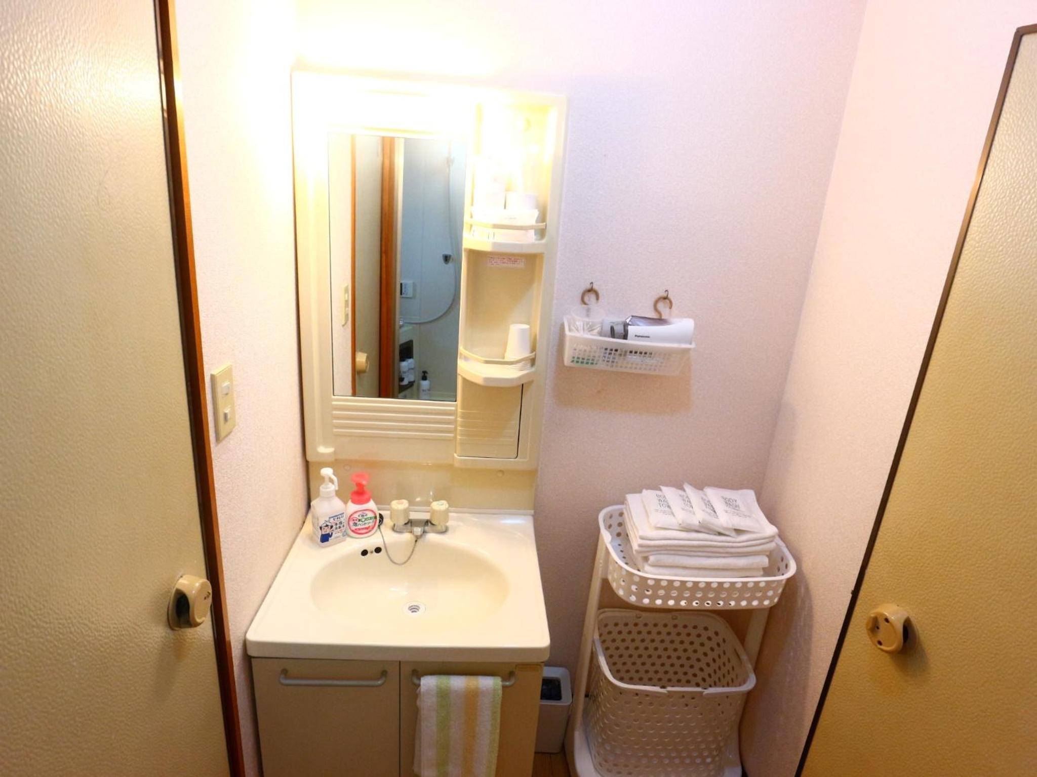 Apartment - Photo 3