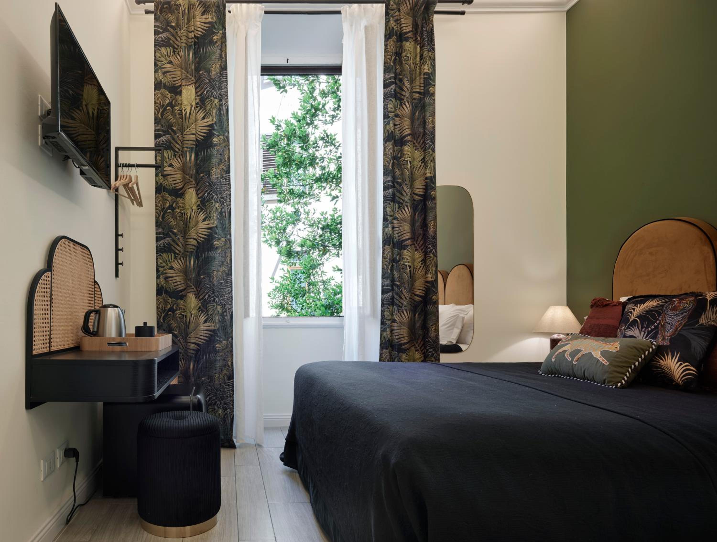 Small Double Room photo 2