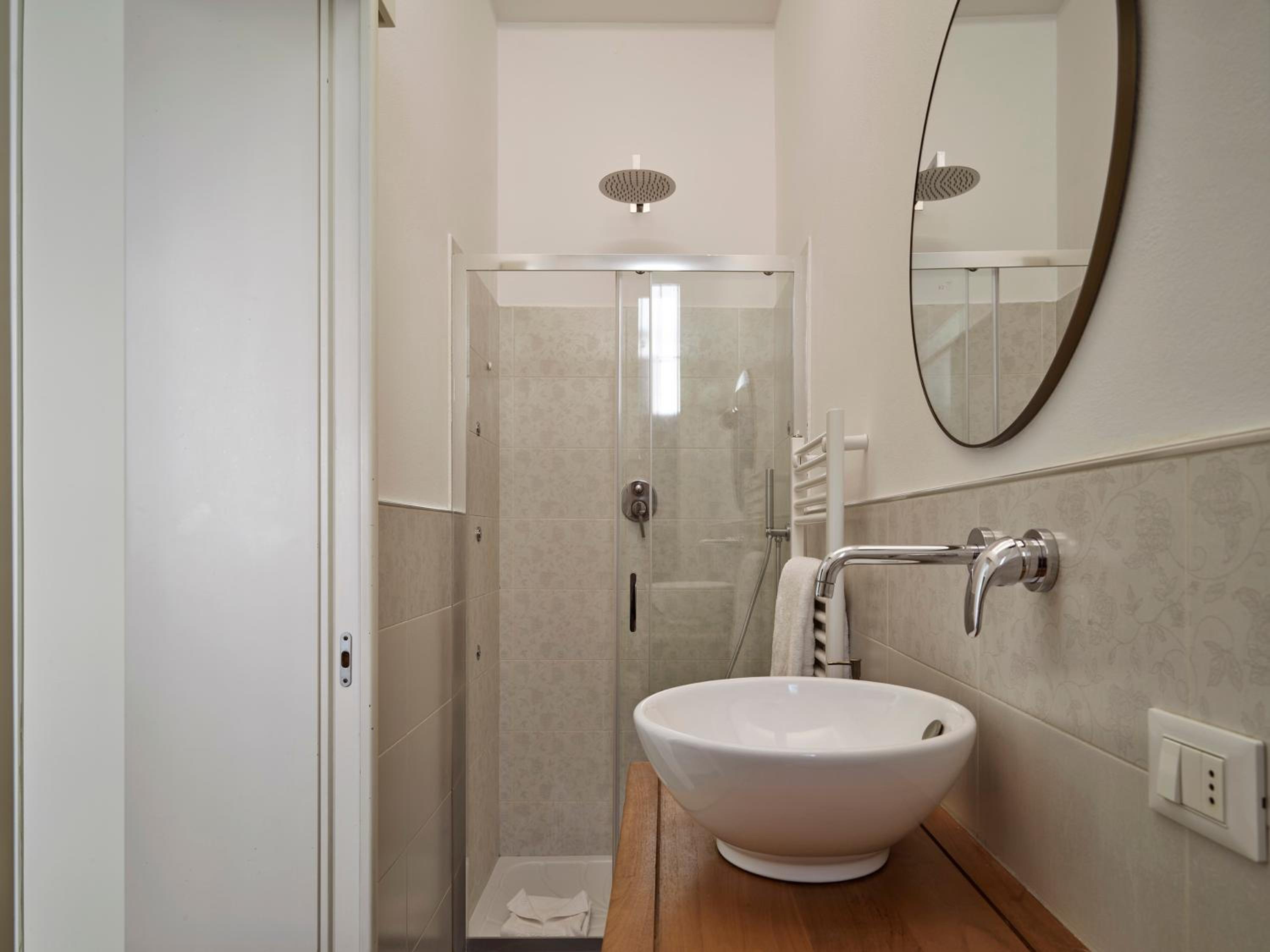 Small Double Room photo 3