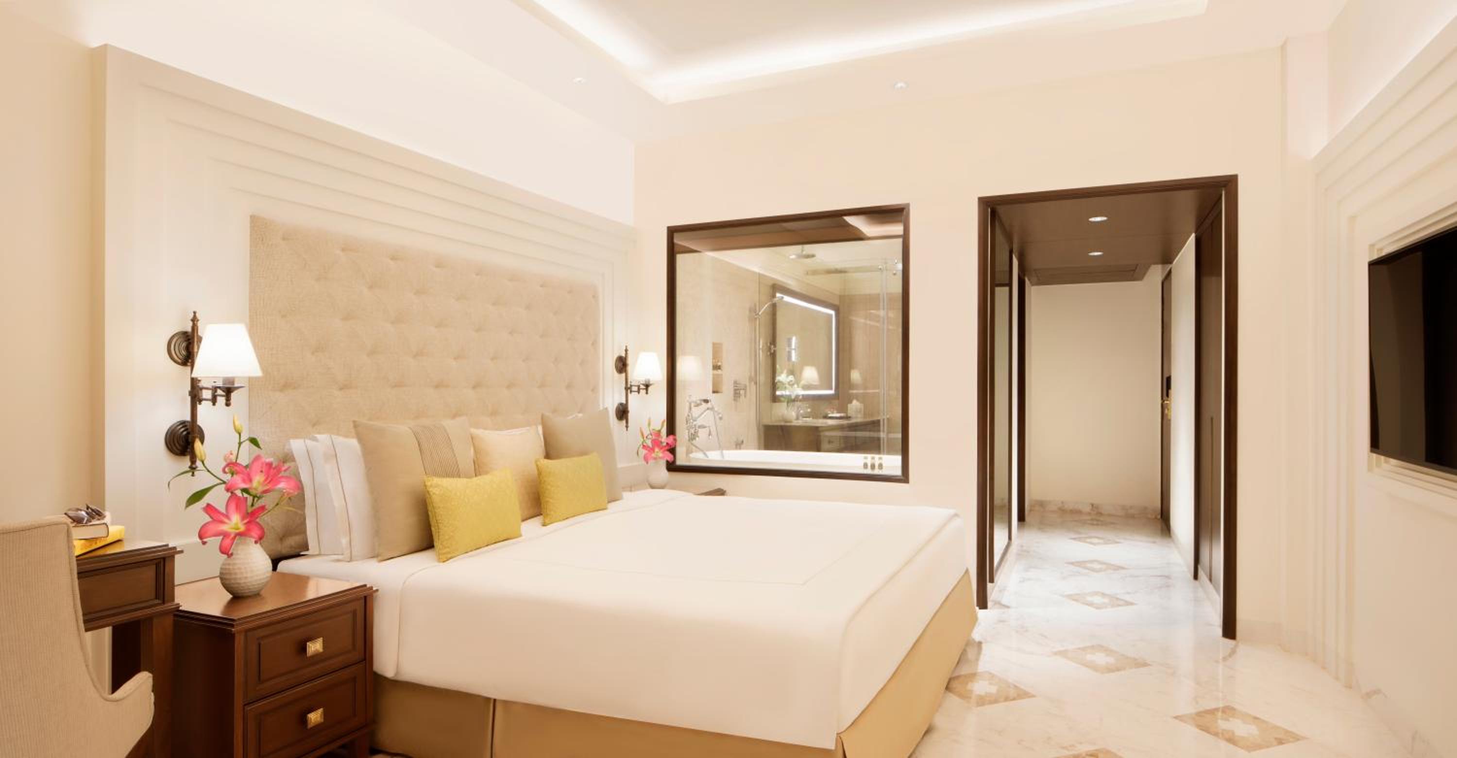 Luxury Room - Photo 1
