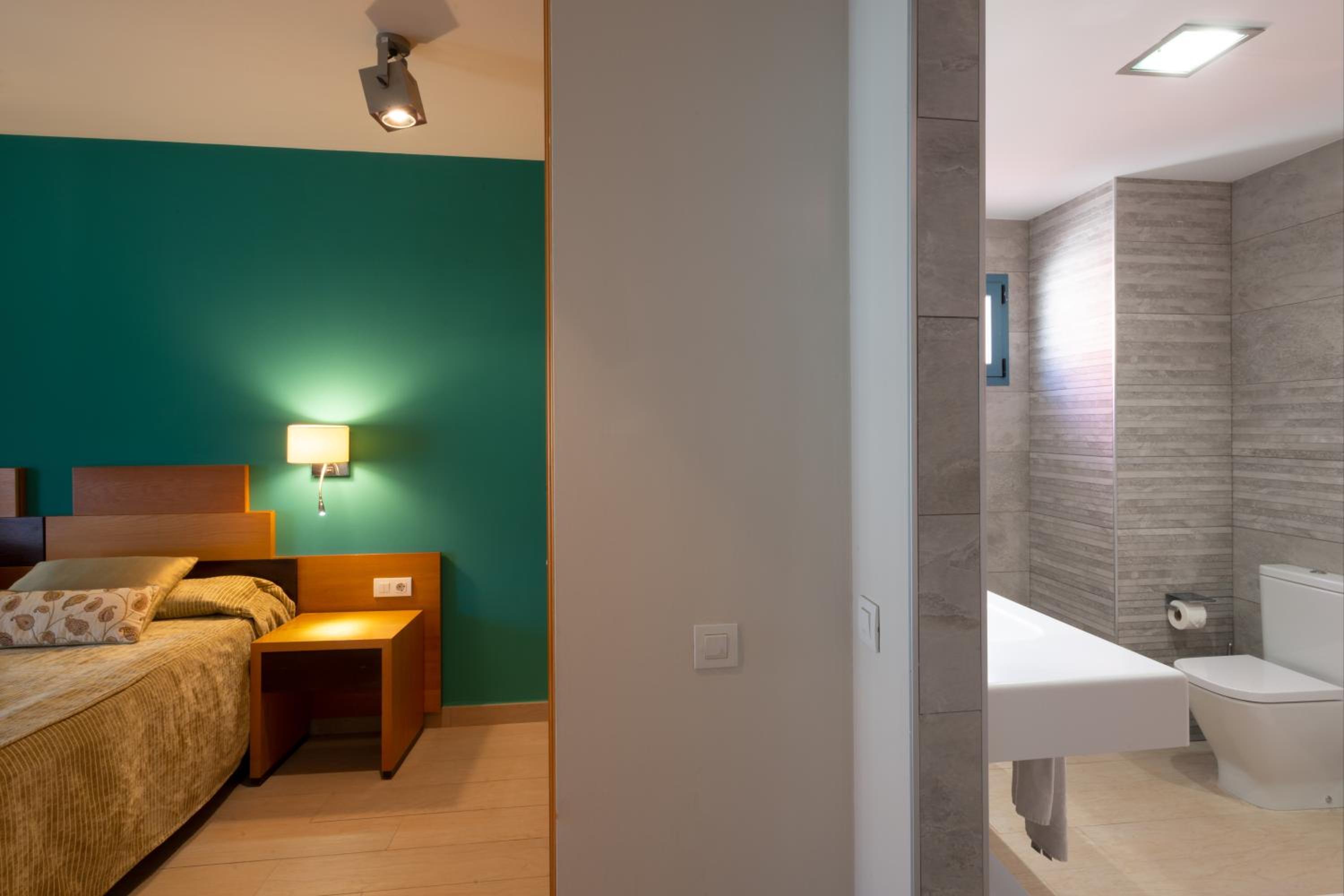 Apartamento Superior de Dos Dormitorios (2 Adultos + 2 niños)