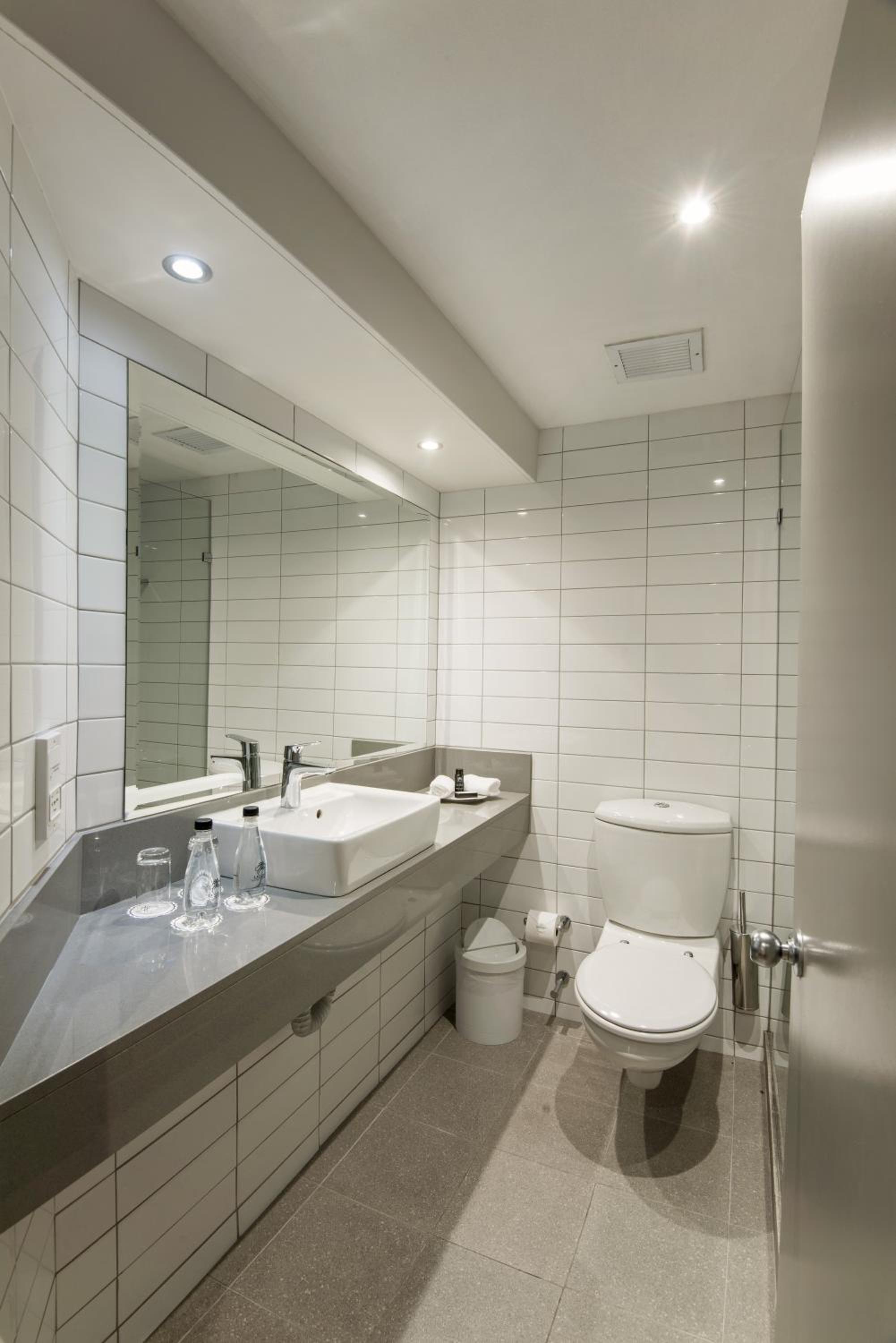 Standard Queen Room - Photo 2