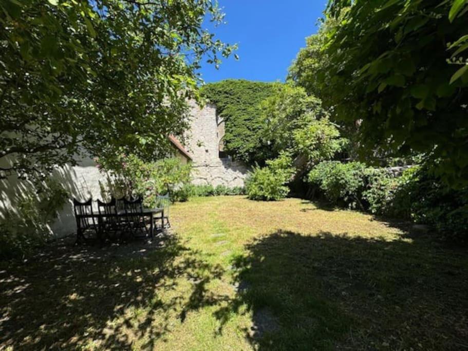 Villa photo 3