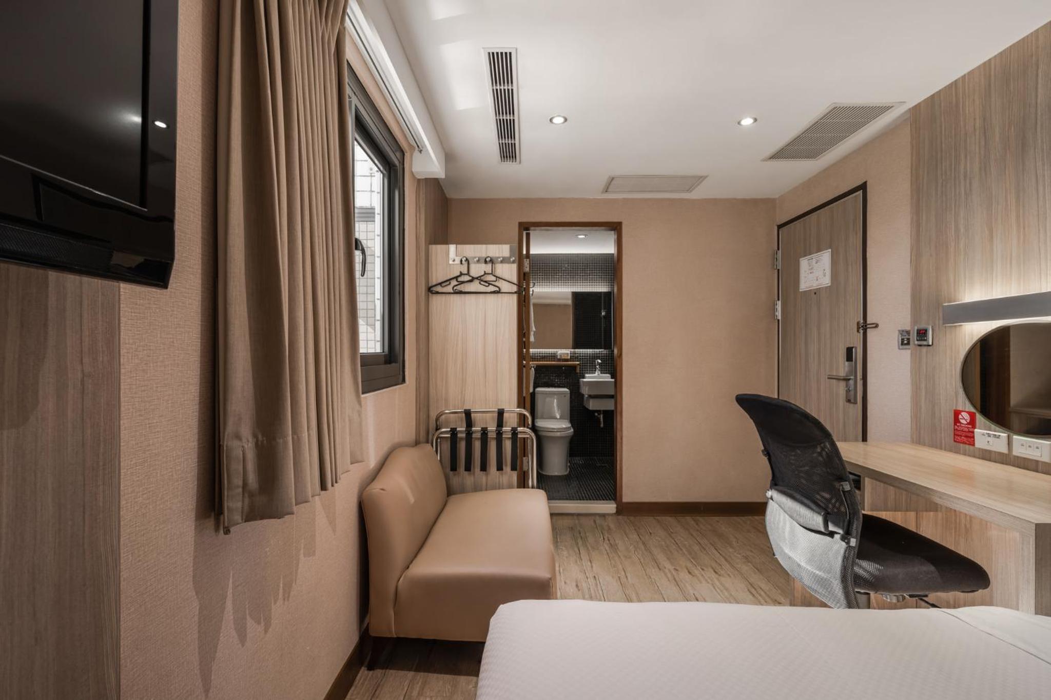 Single Room photo 2