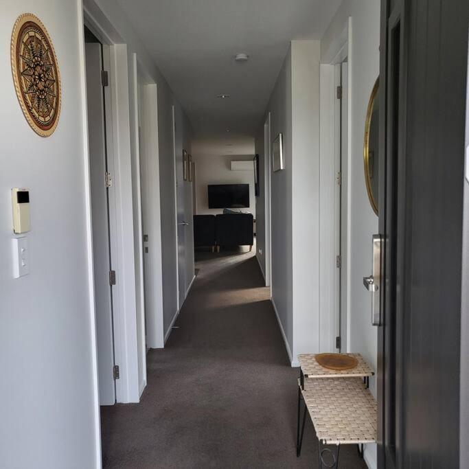 Three-Bedroom House photo 3