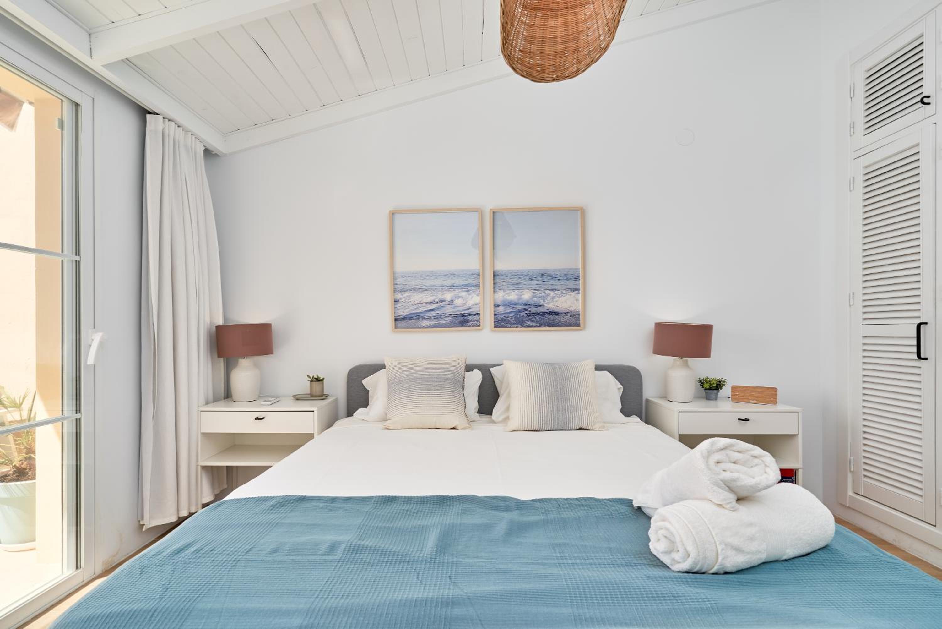 Studio Apartment with Sea View photo 3