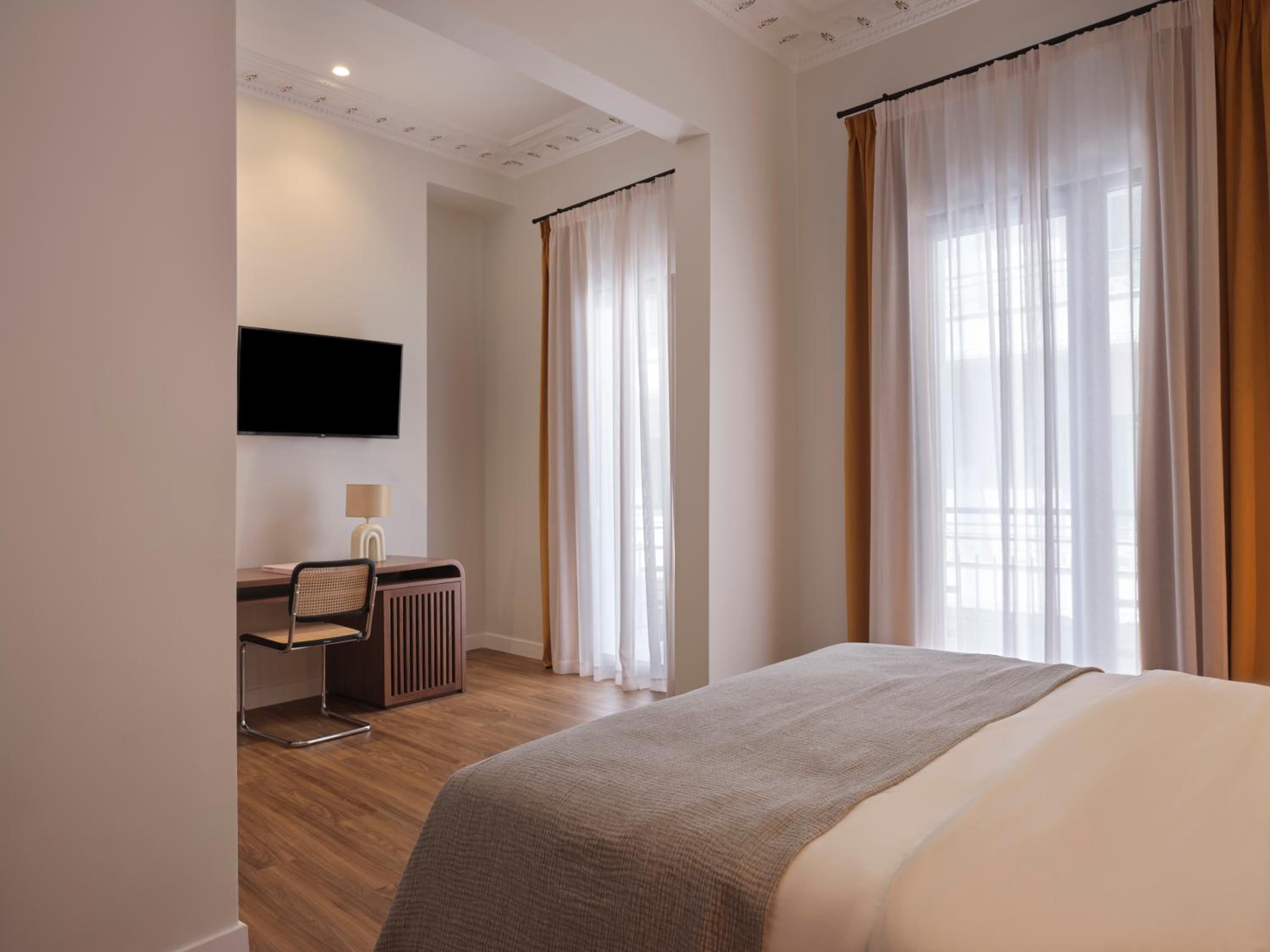 Suite with Balcony photo 3