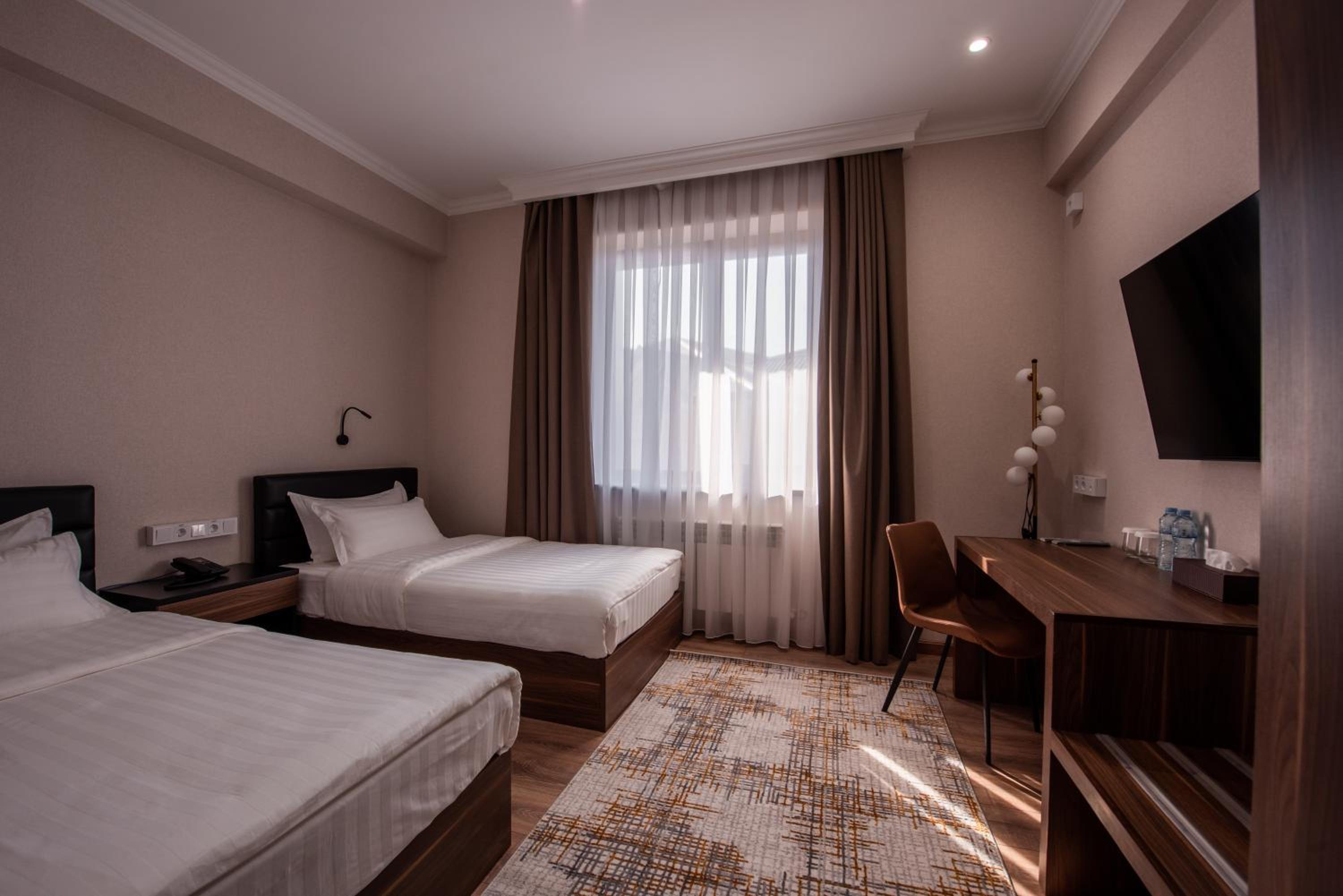 Double Or Twin Room With Balcony photo 3