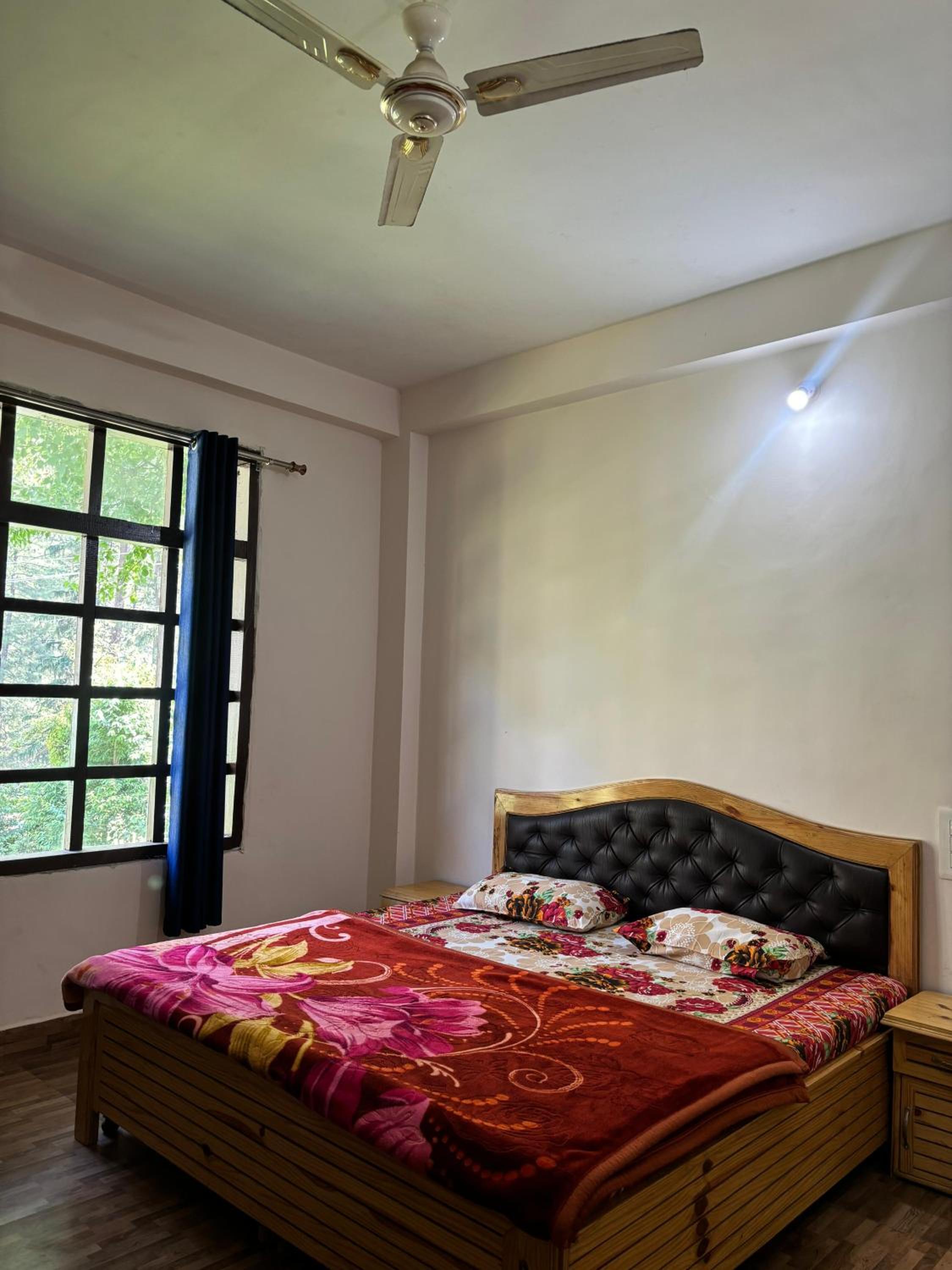 Budget Double Room photo 1